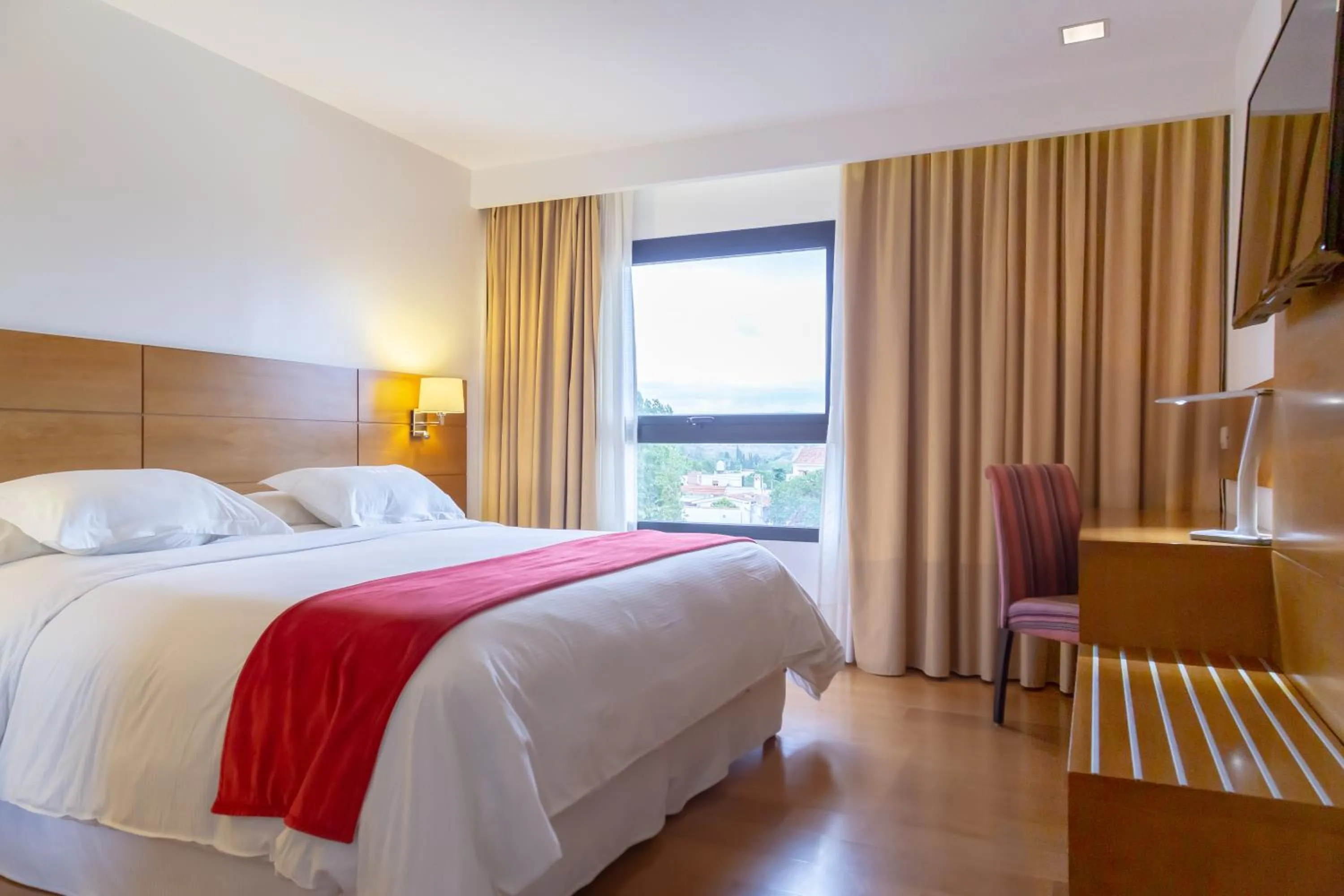 Photo of the whole room, Bed in Neper Hotel