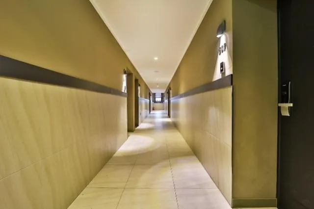 Suwon Brown Dot Suwon Ingyegyo