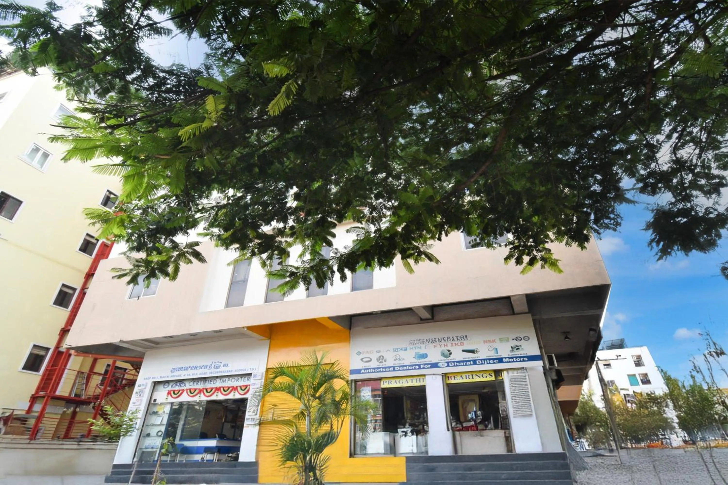 Facade/entrance in Hotel O Vaishnavi Residency