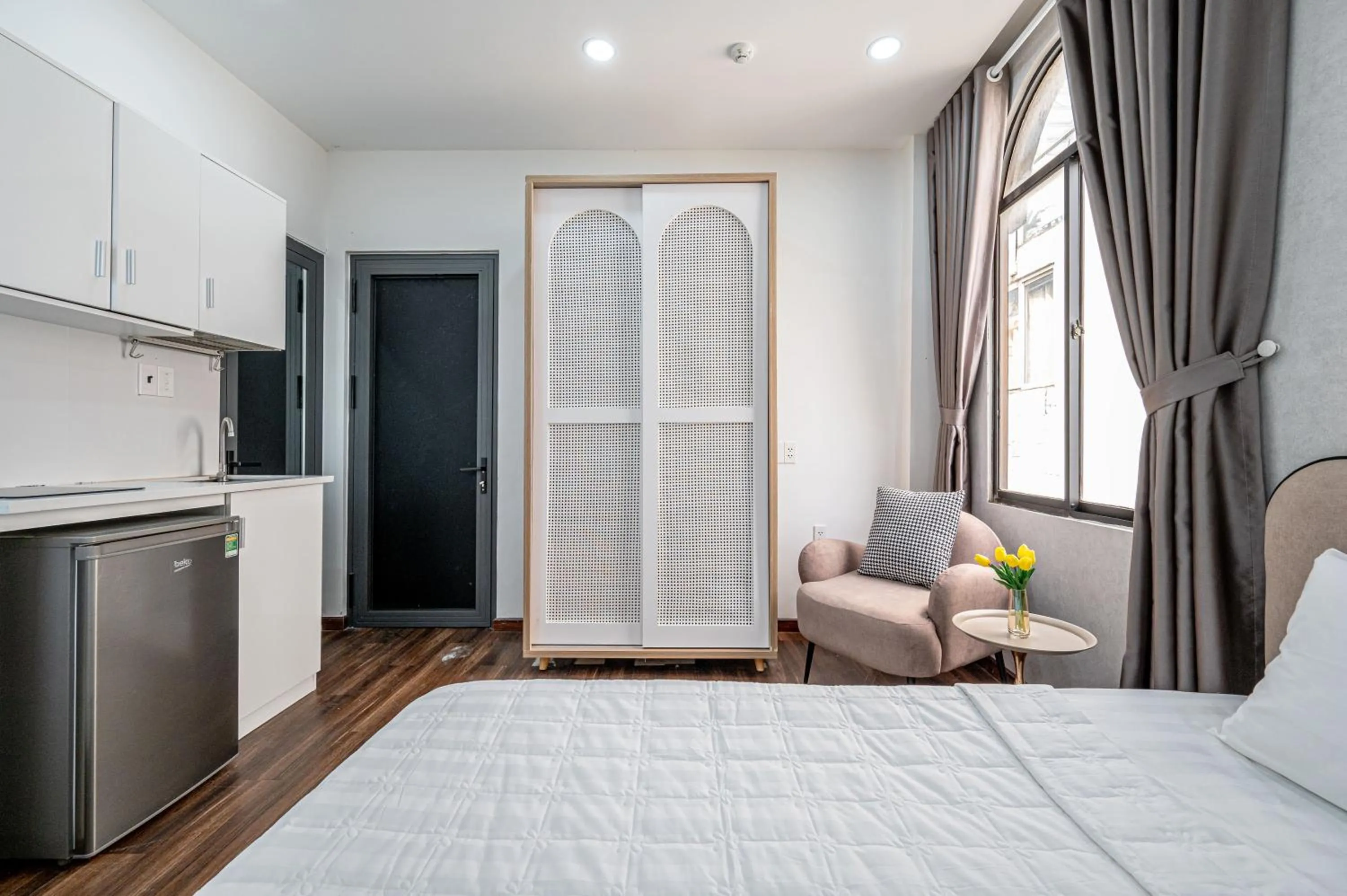 View (from property/room), Bed in Lotus Lalala Inn Hotel