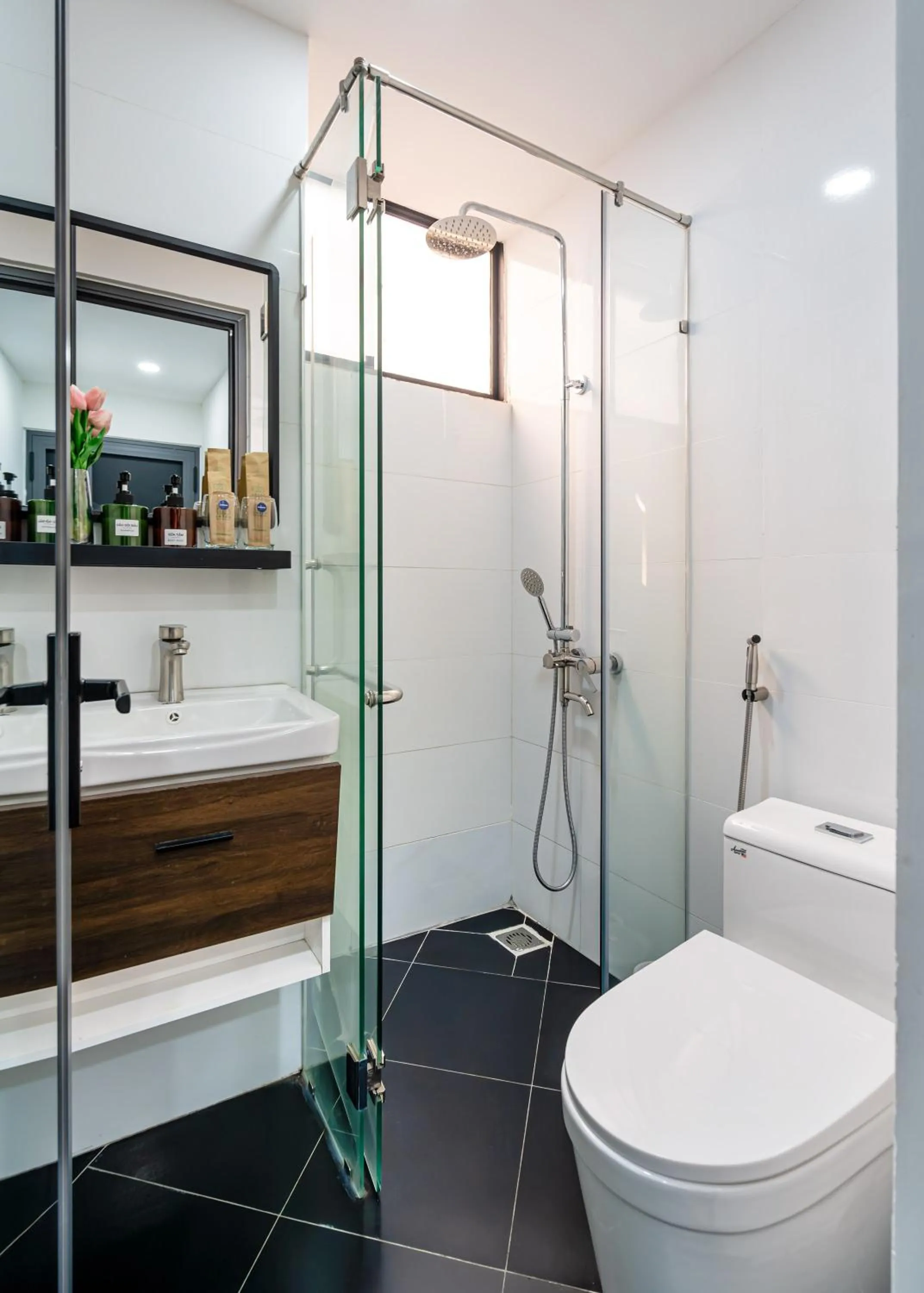 Bathroom in Lotus Lalala Inn Hotel