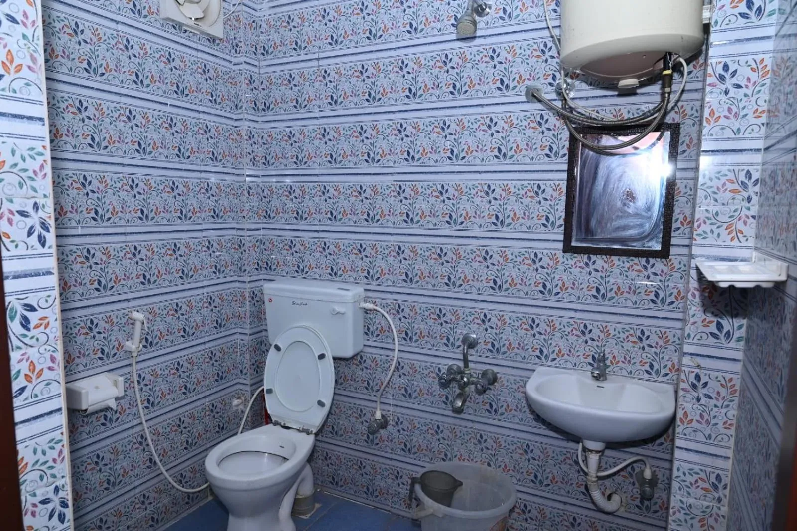 Bathroom in Prakash Residence - White Town