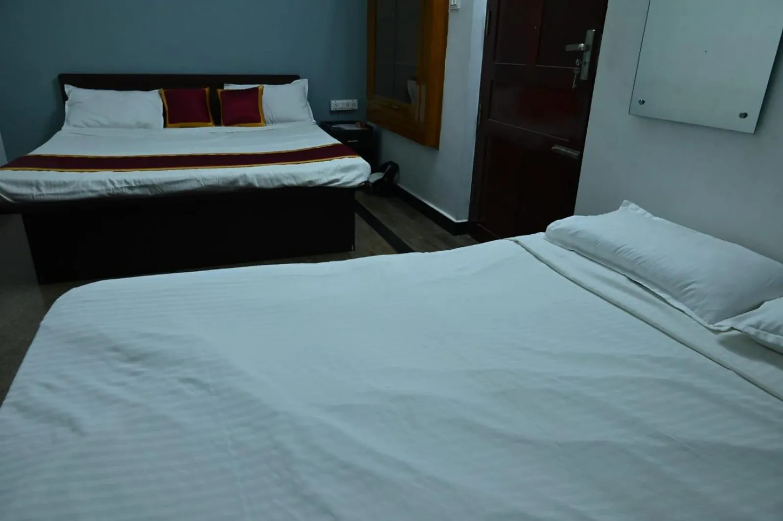Bedroom, Bed in Prakash Residence - White Town