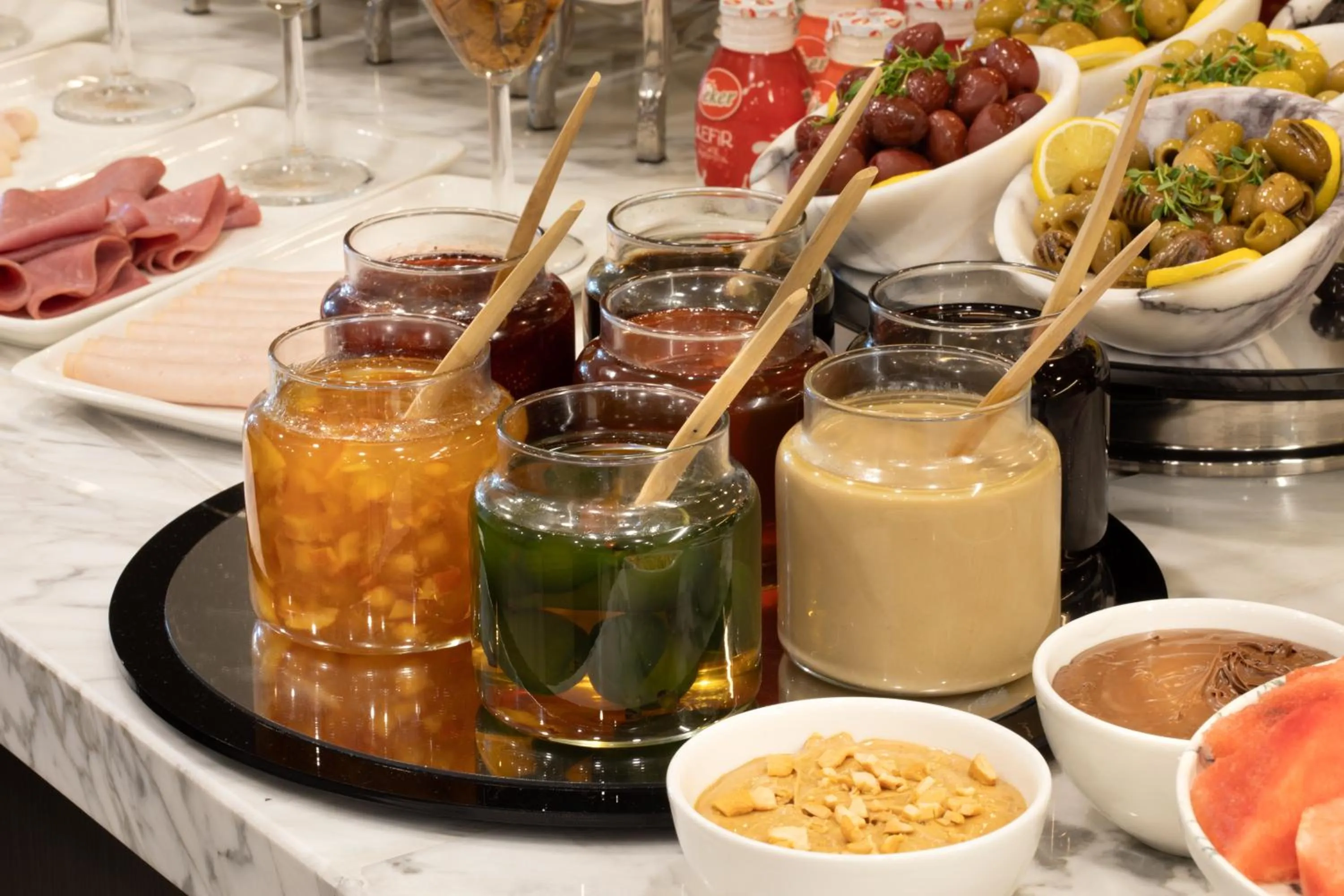 Food and drinks in Me by Mula