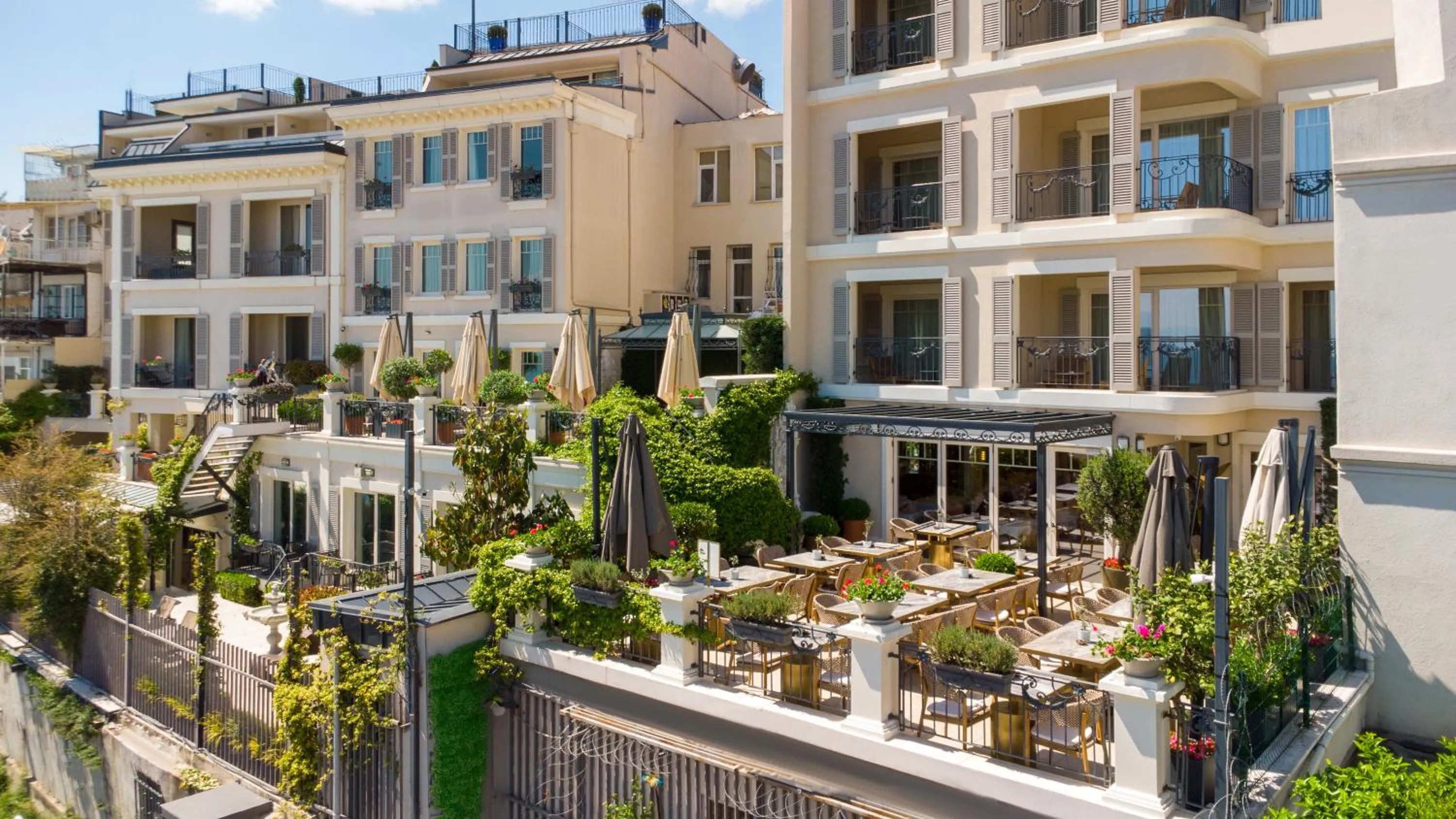 Restaurant/places to eat in Me by Mula