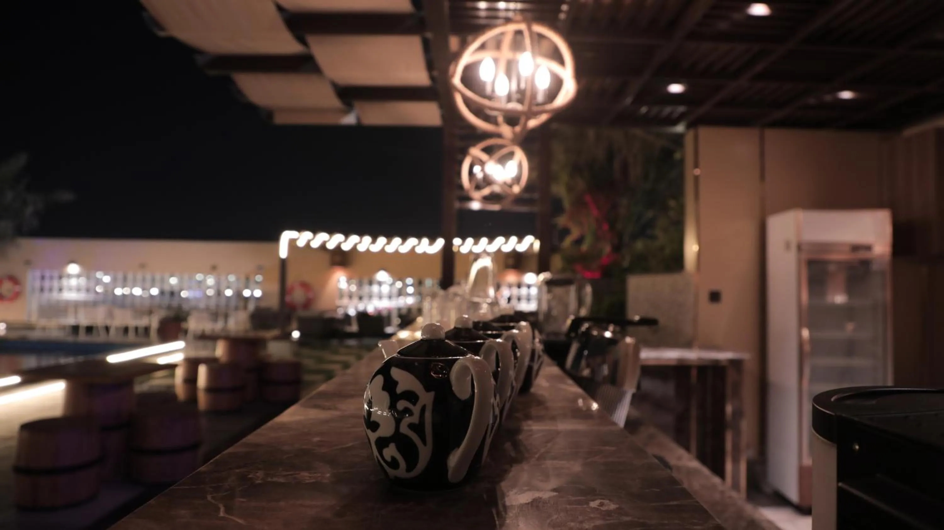 Night in La Zona Continental Hotel