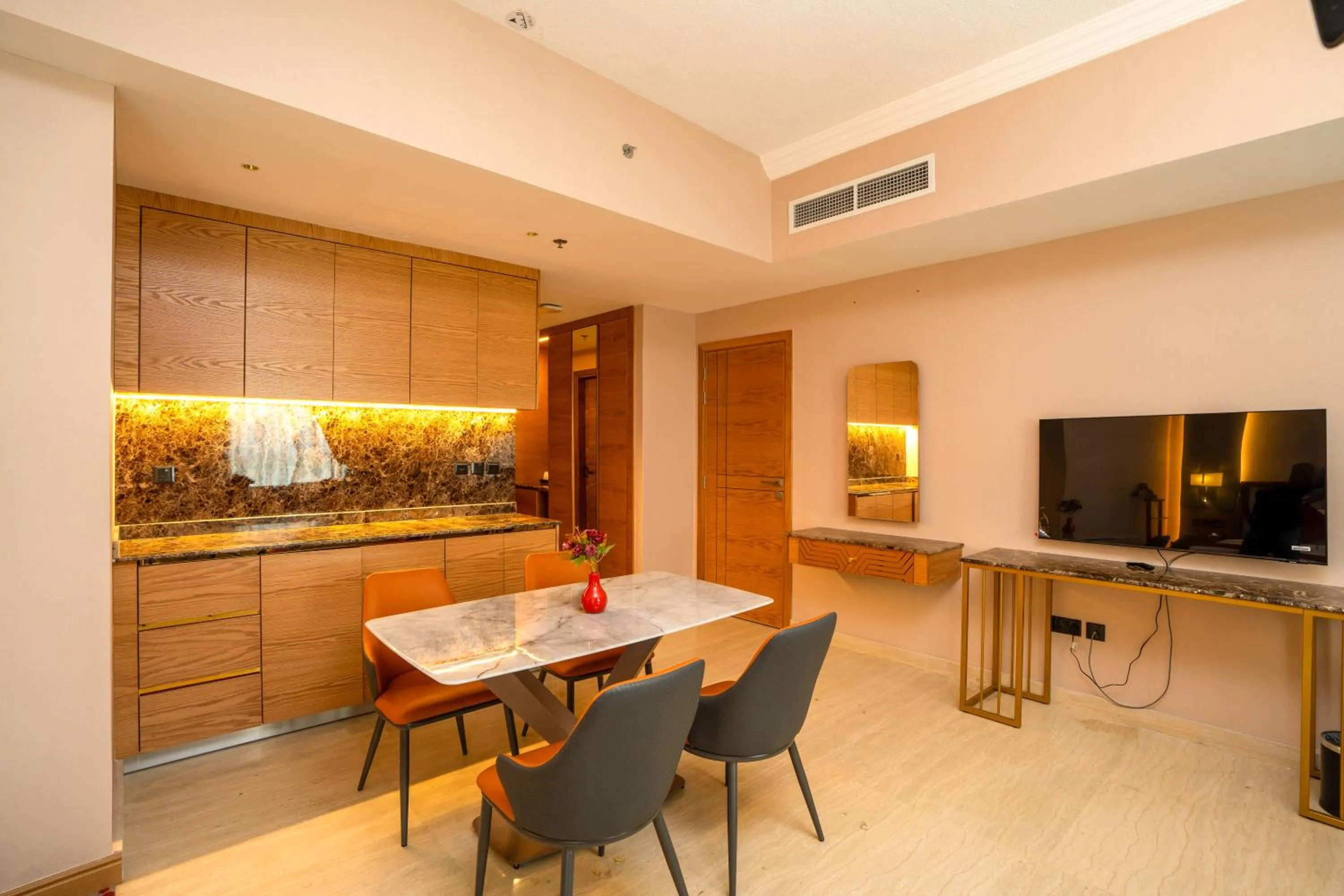 Kitchen or kitchenette in La Zona Continental Hotel