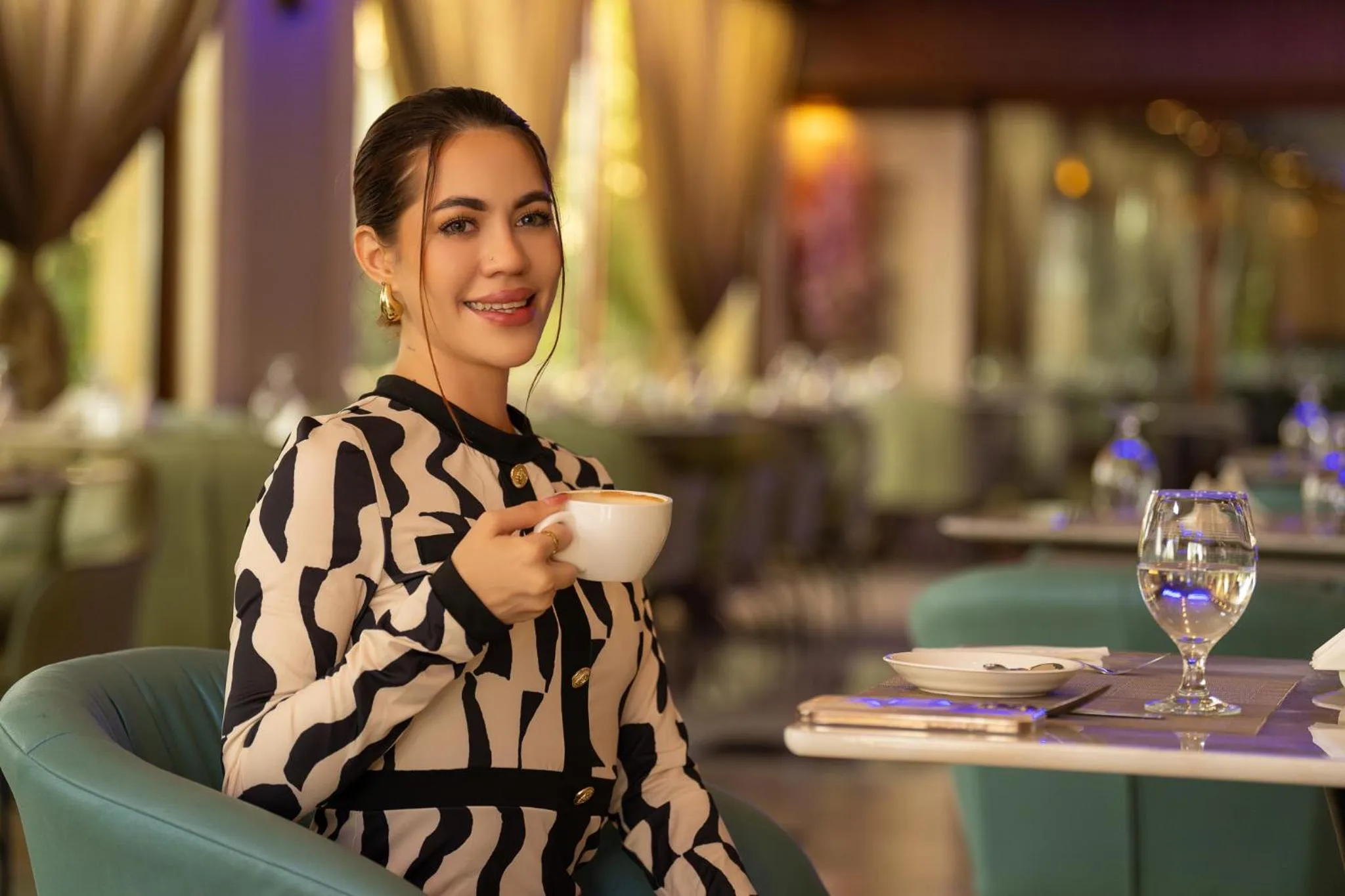 Restaurant/places to eat in La Zona Continental Hotel