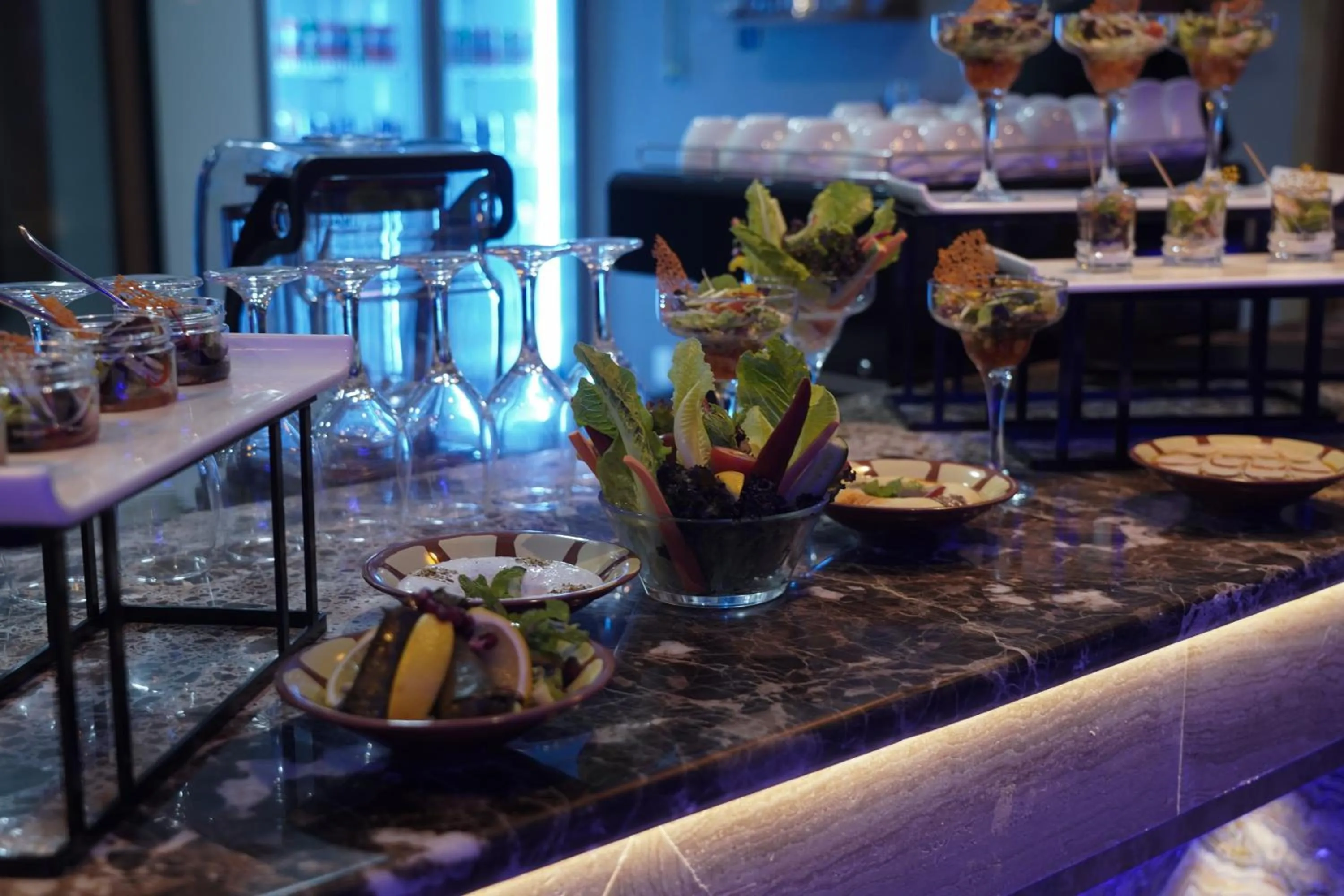 Food and drinks in La Zona Continental Hotel