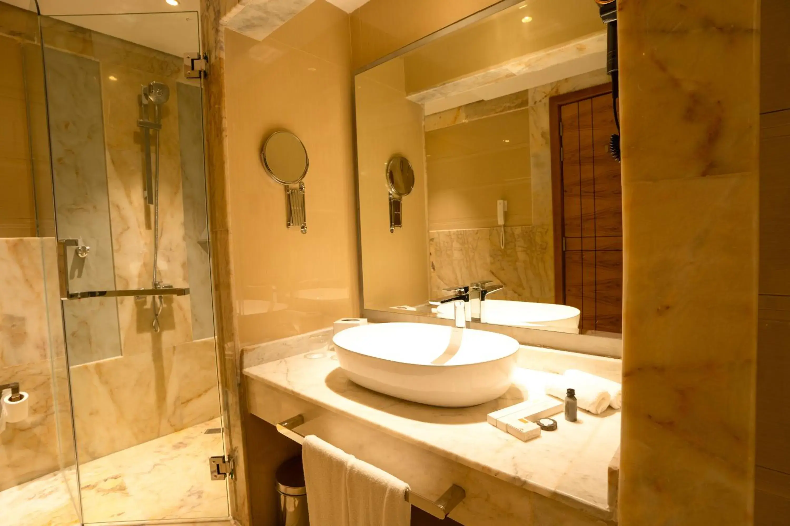 Standard King Room in La Zona Continental Hotel Standard King Room in La Zona Continental Hotel