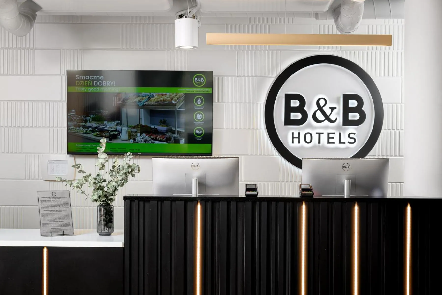 Property logo or sign in B&B HOTEL Kalisz Centrum