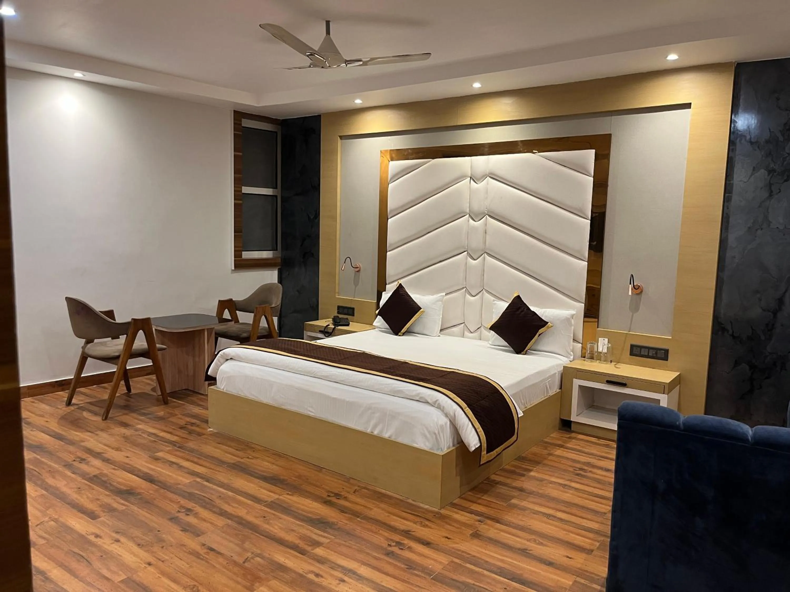 Bed in Hotel Lata Continental