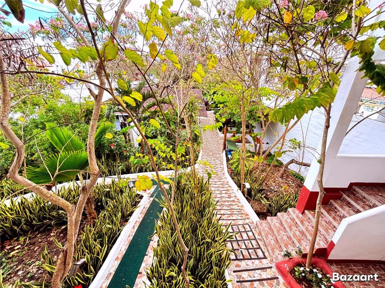 Property building in The Galapagos Pearl B&B