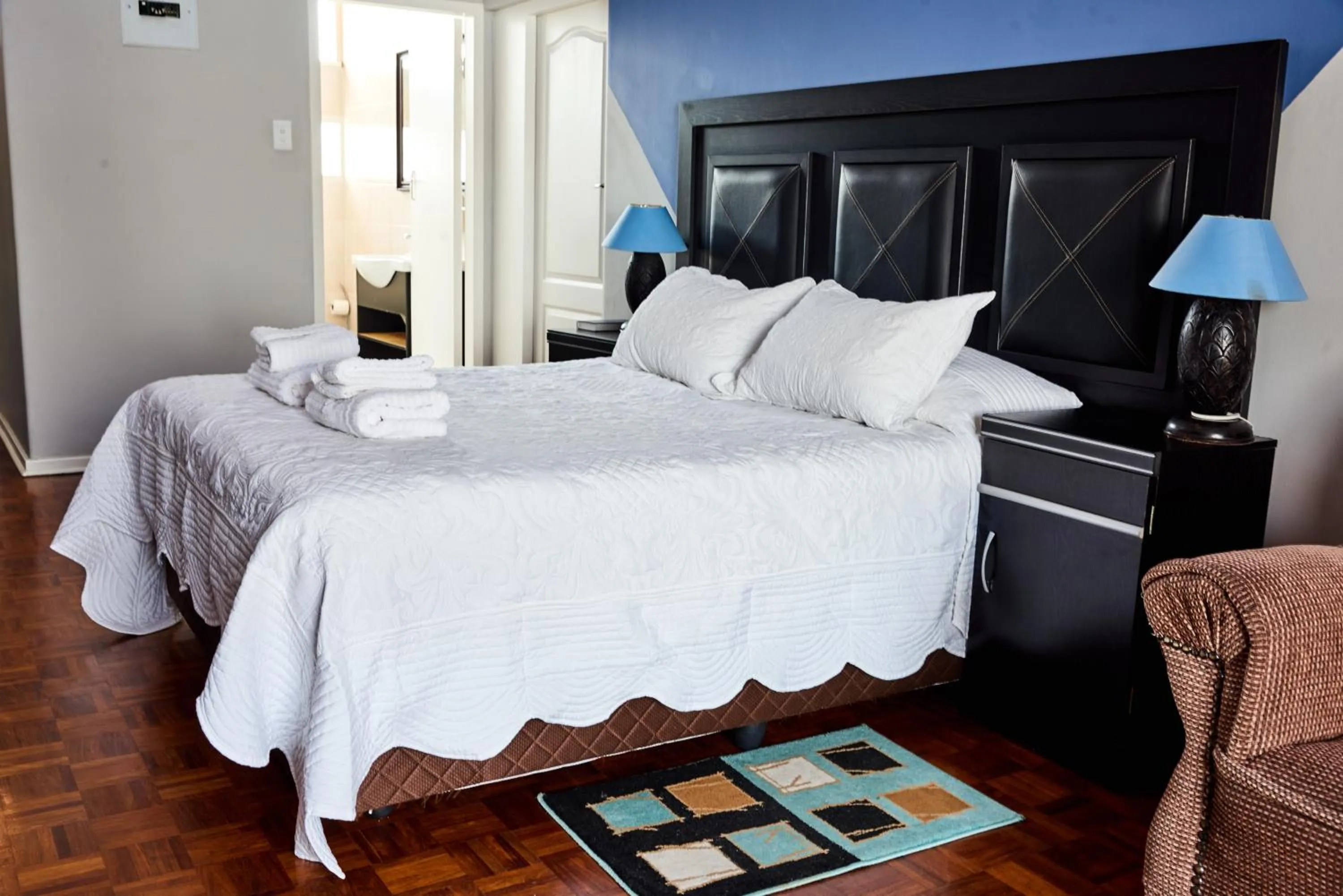 Bed in Kwa-Eden Hotels and Conferencing