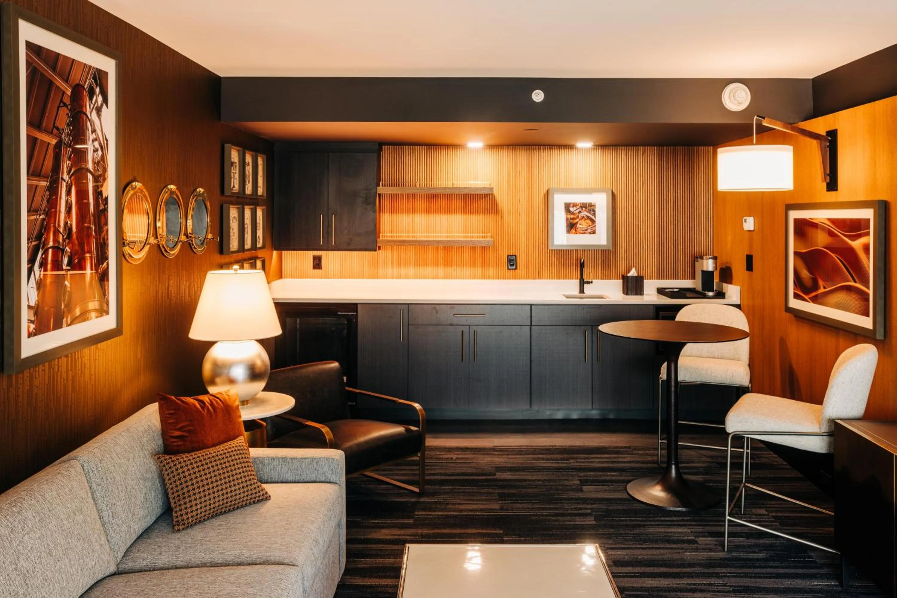 Living room in The Trail Hotel