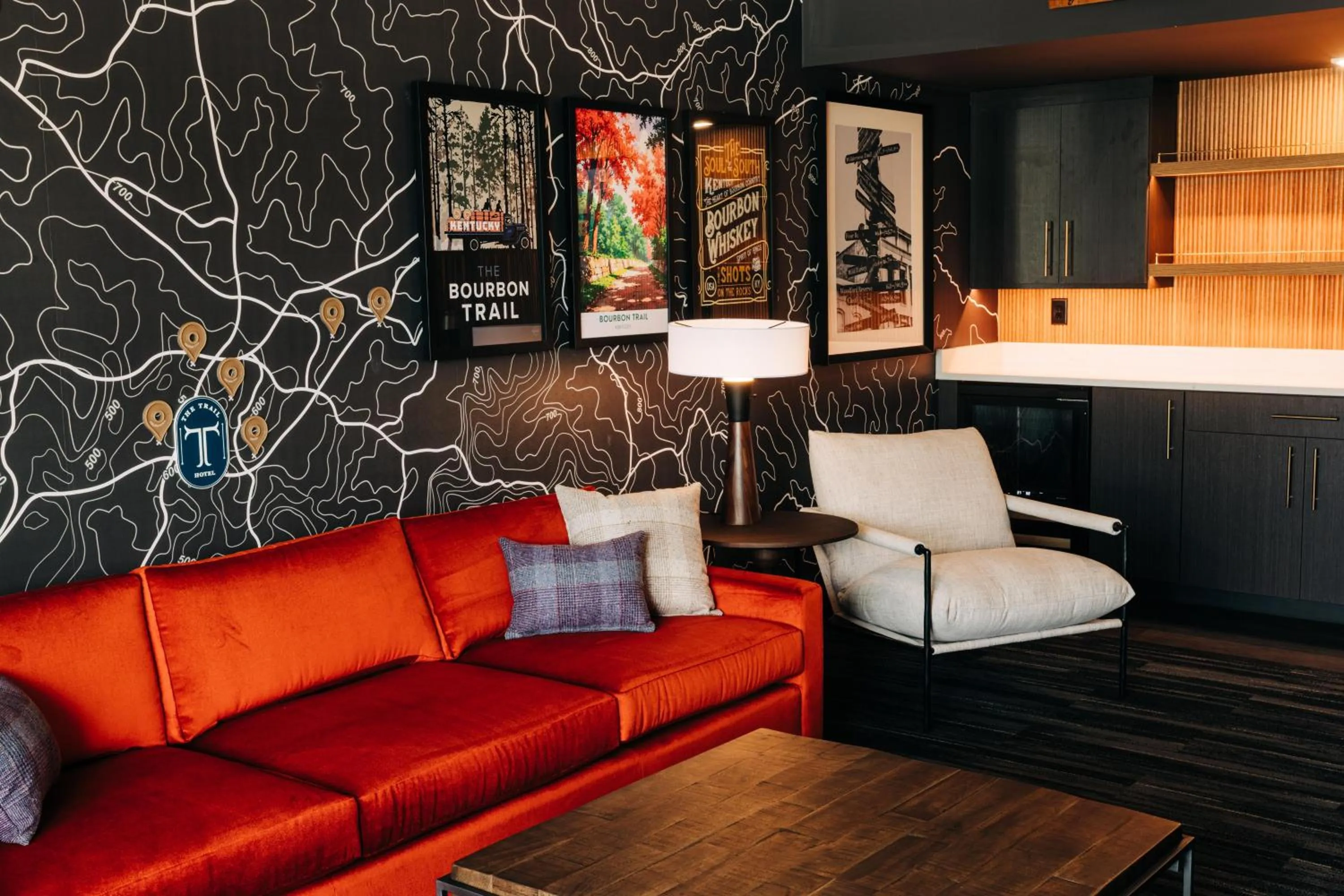 Living room in The Trail Hotel