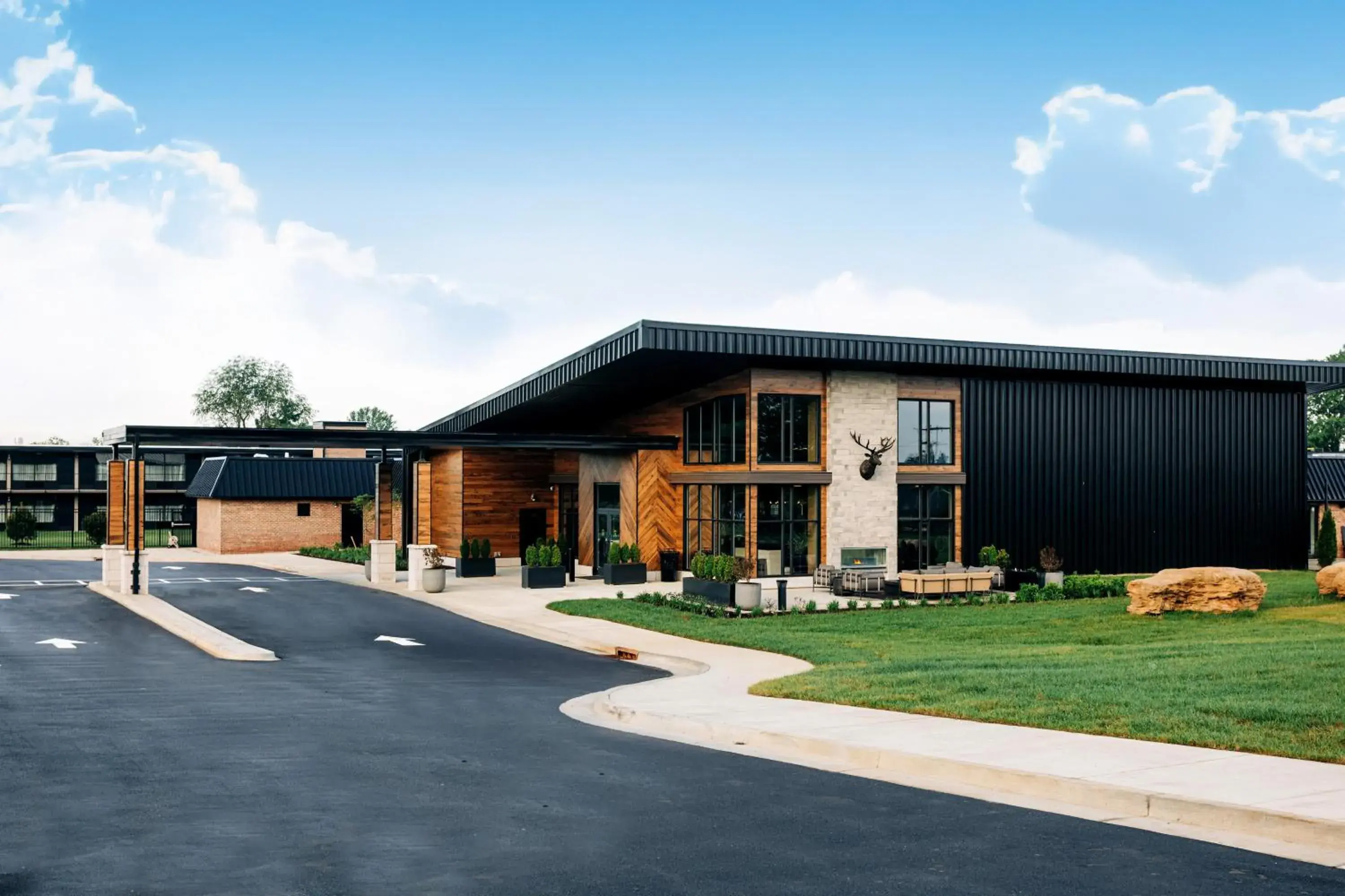 The Trail Hotel The Trail Hotel