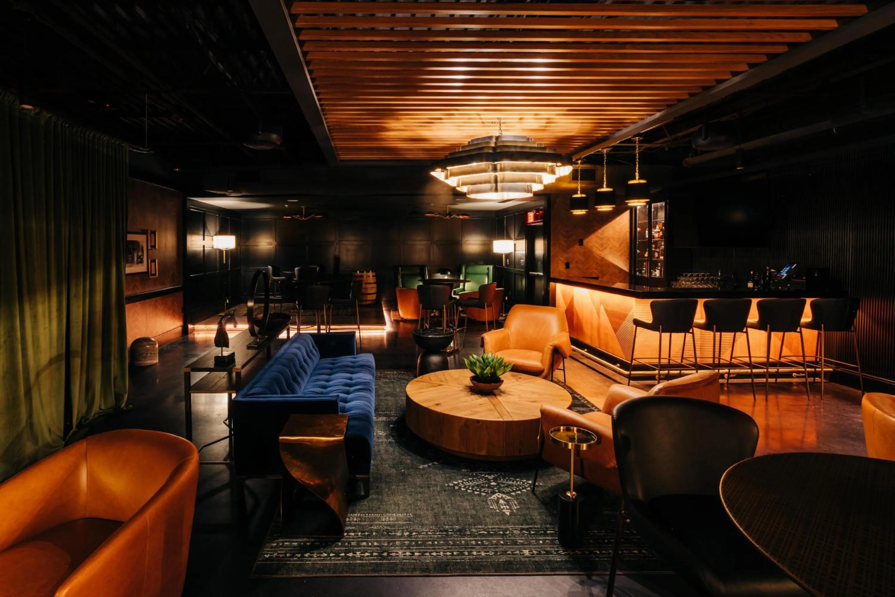 Lounge or bar in The Trail Hotel