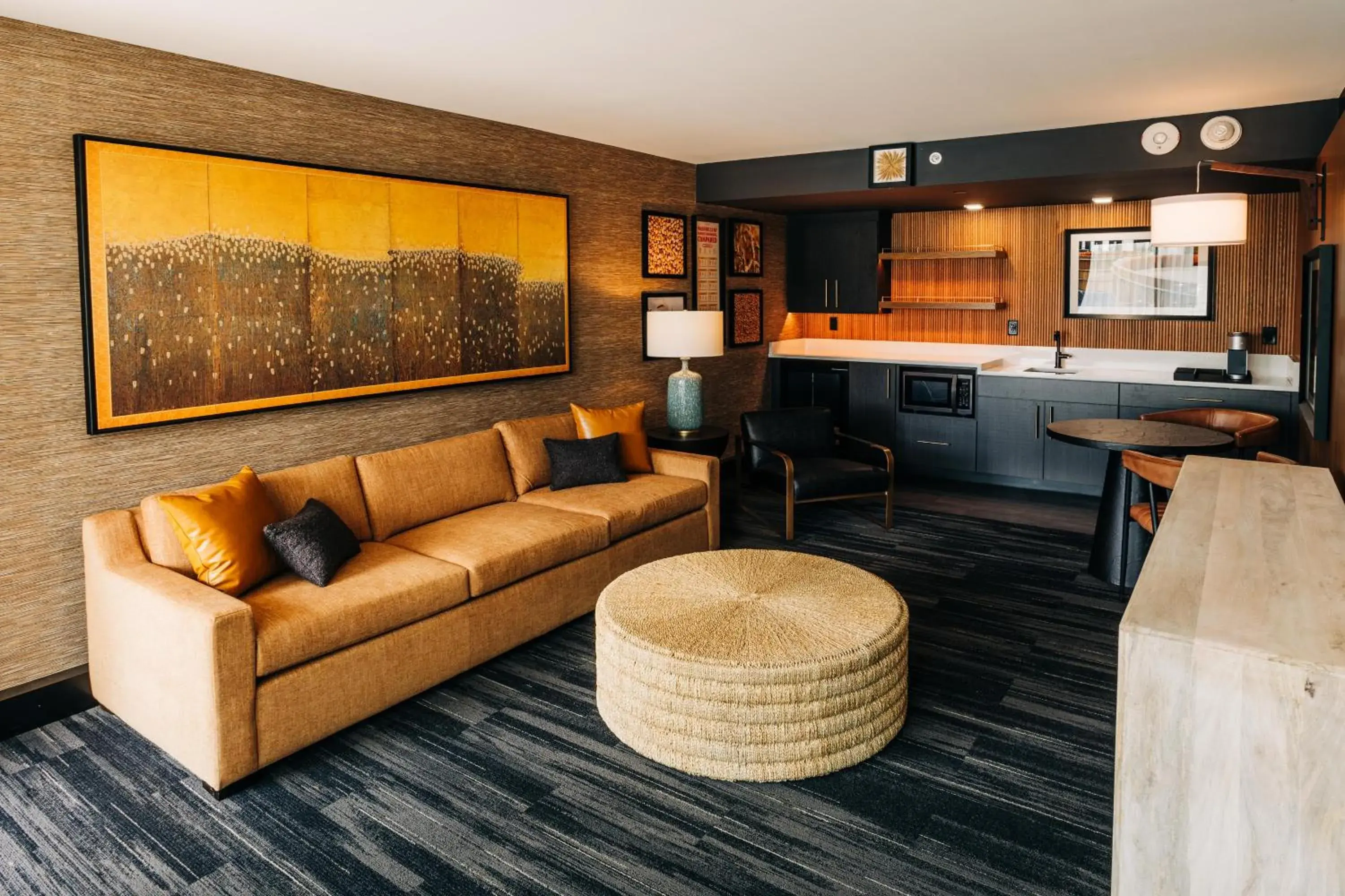 Suite in The Trail Hotel Suite in The Trail Hotel