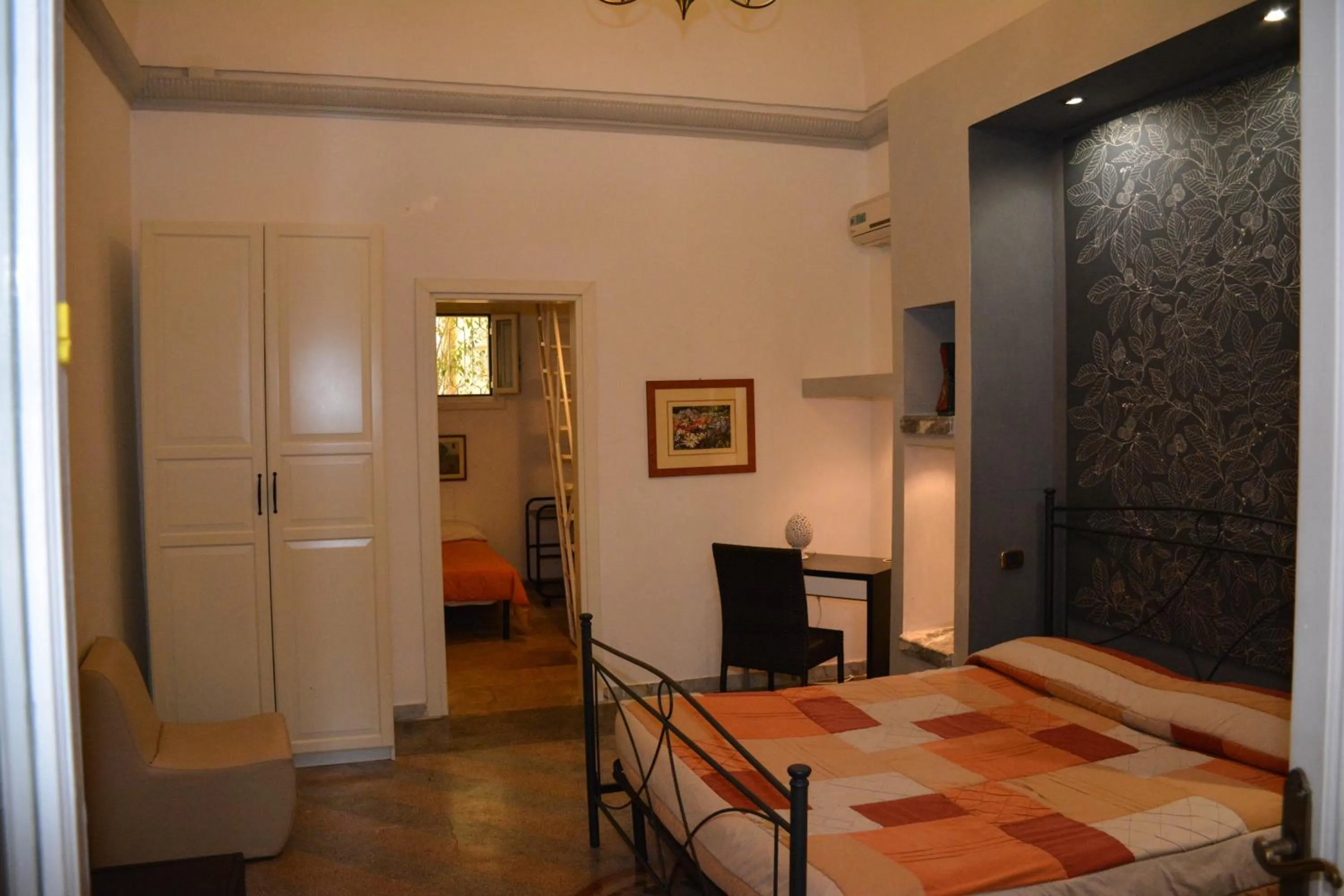 Photo of the whole room, Bed in B&B Le Colonne