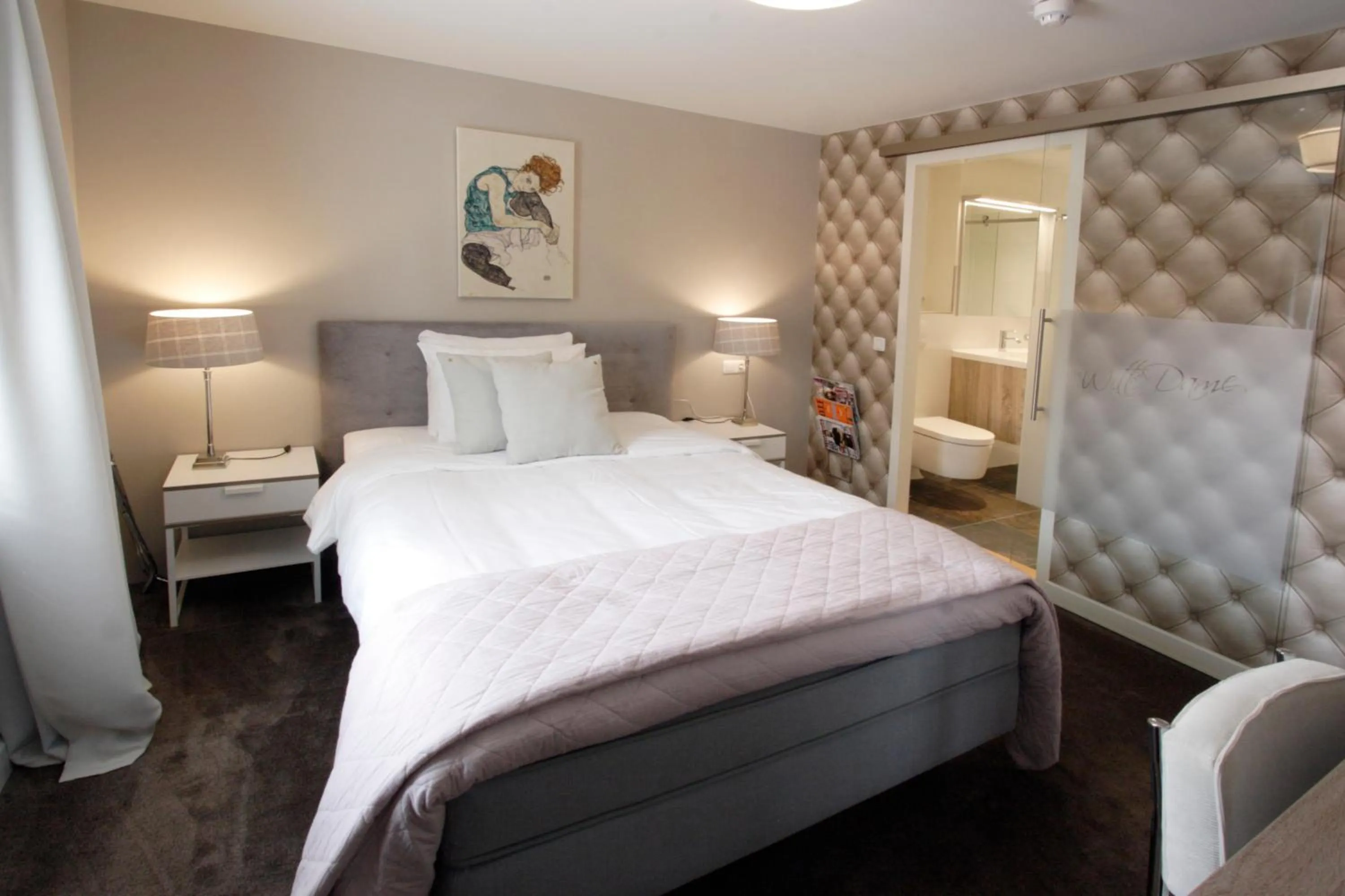 Bedroom, Bed in In de Witte Dame Hotel Bar Kitchen Apartments