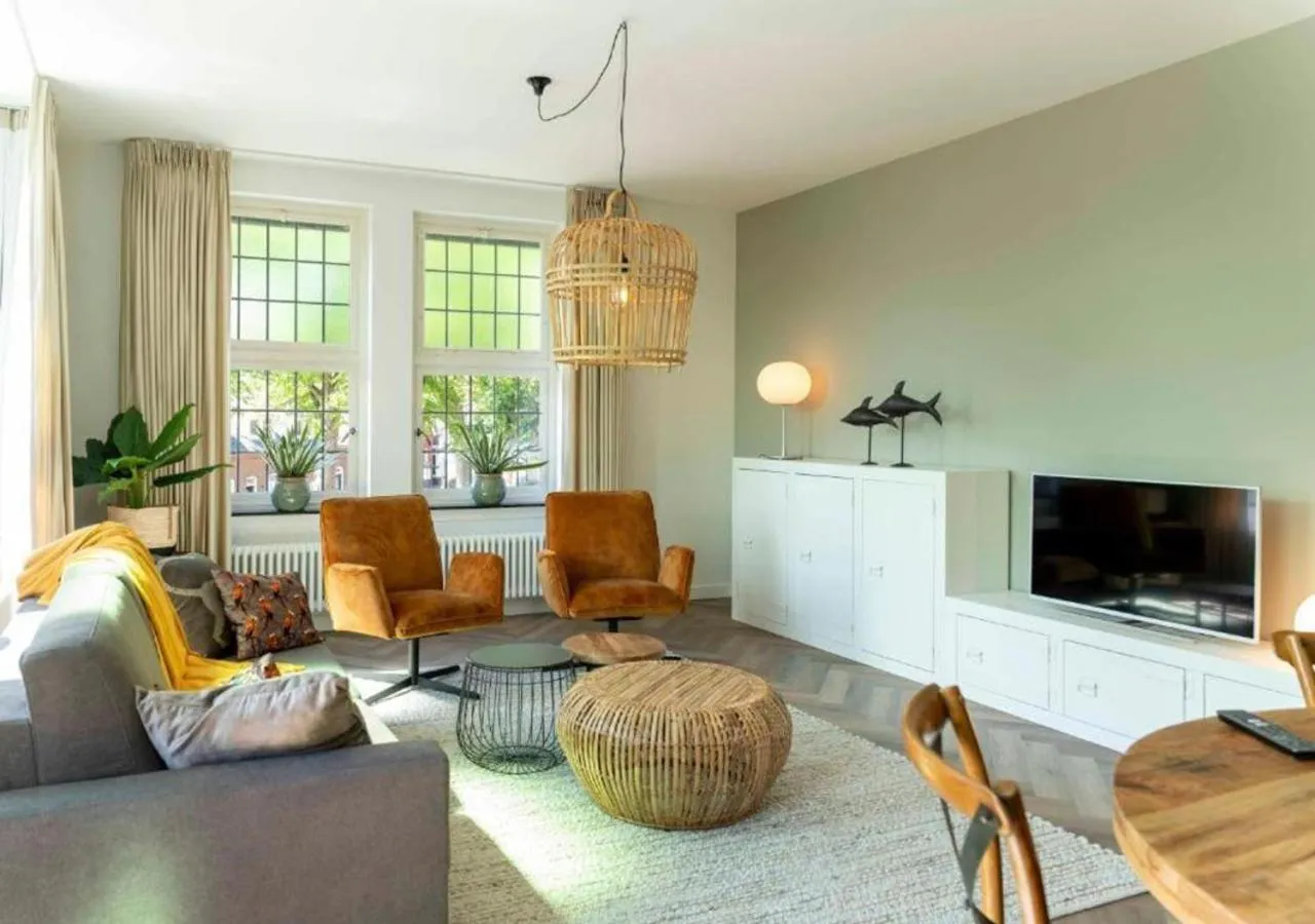 Seating area in In de Witte Dame Hotel Bar Kitchen Apartments