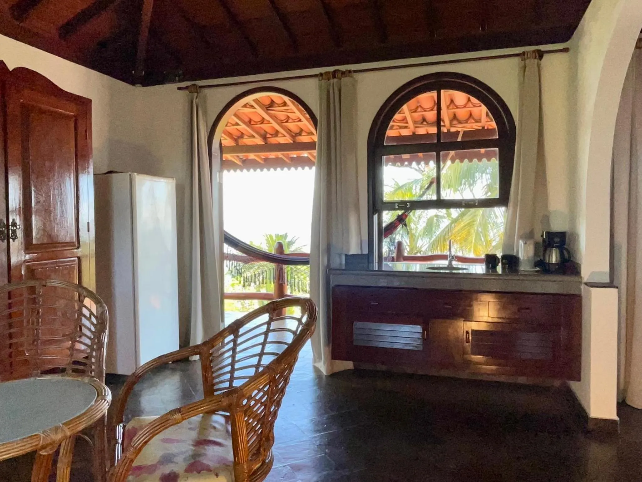 Dining area in Pousada Colibri