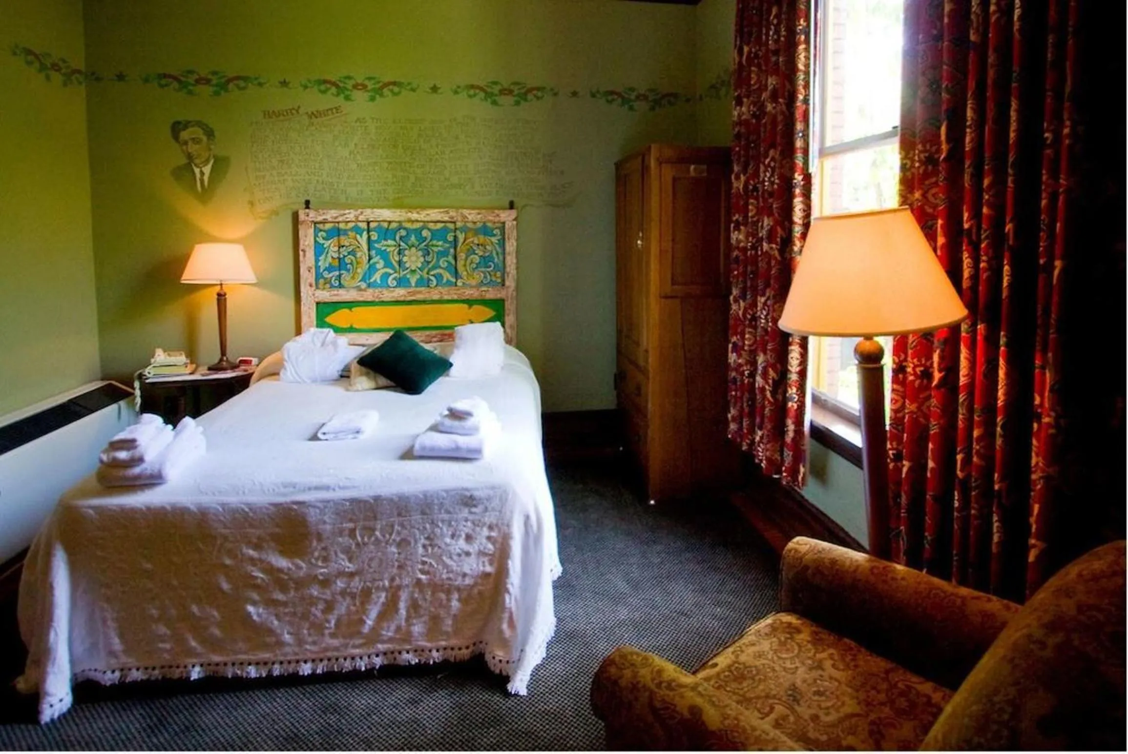 Bed in McMenamins Hotel Oregon