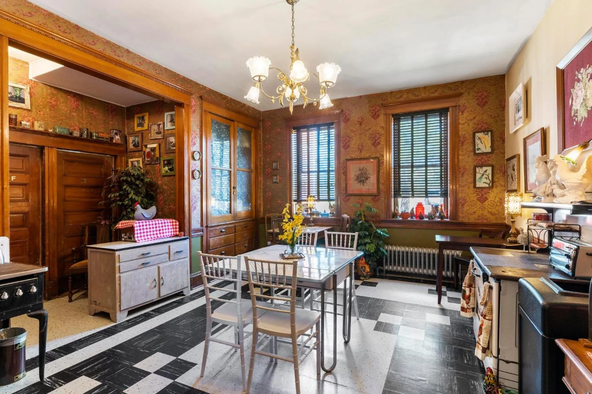 Breakfast in Cripple Creek Hospitality House