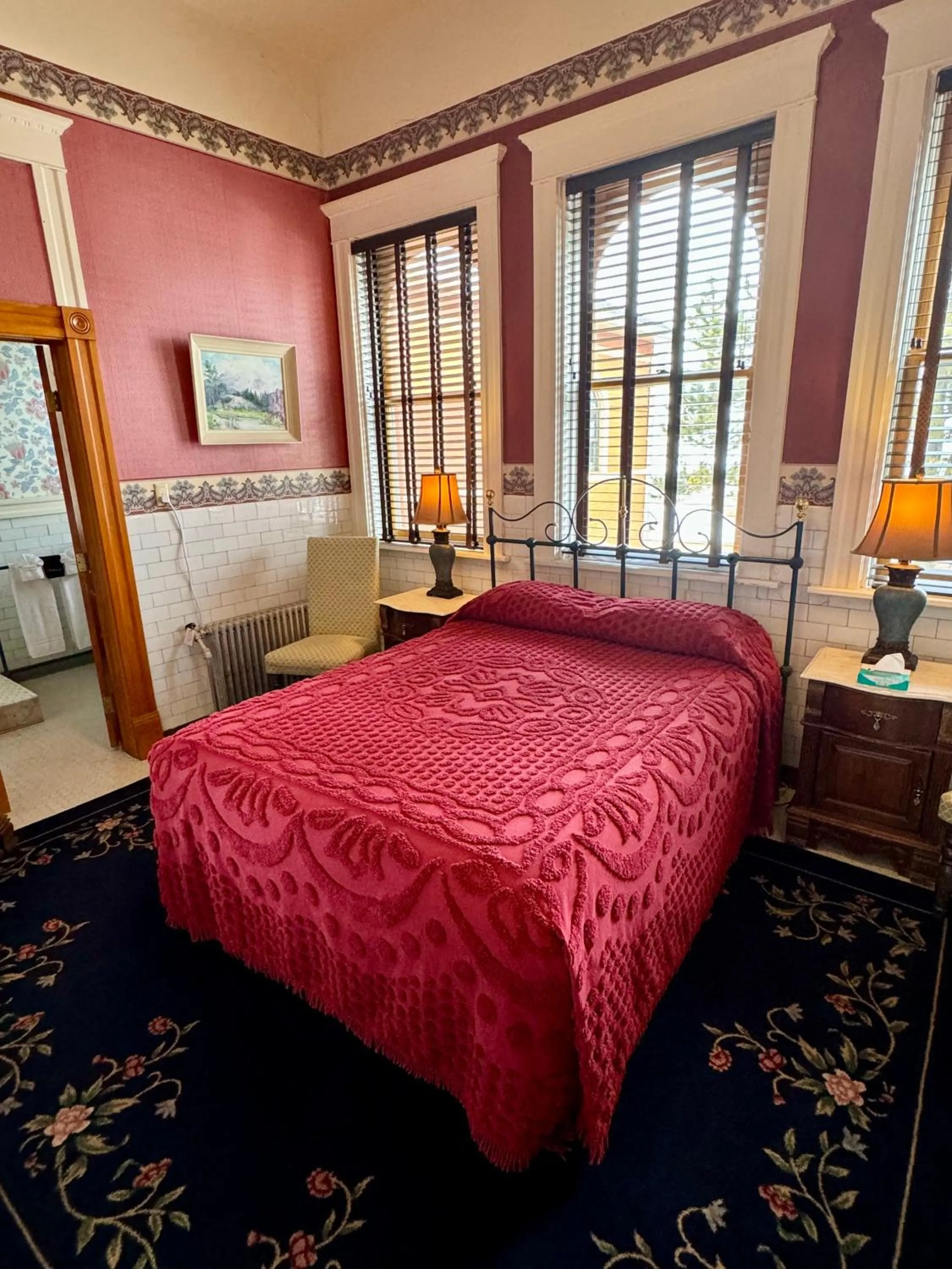 Bed in Cripple Creek Hospitality House