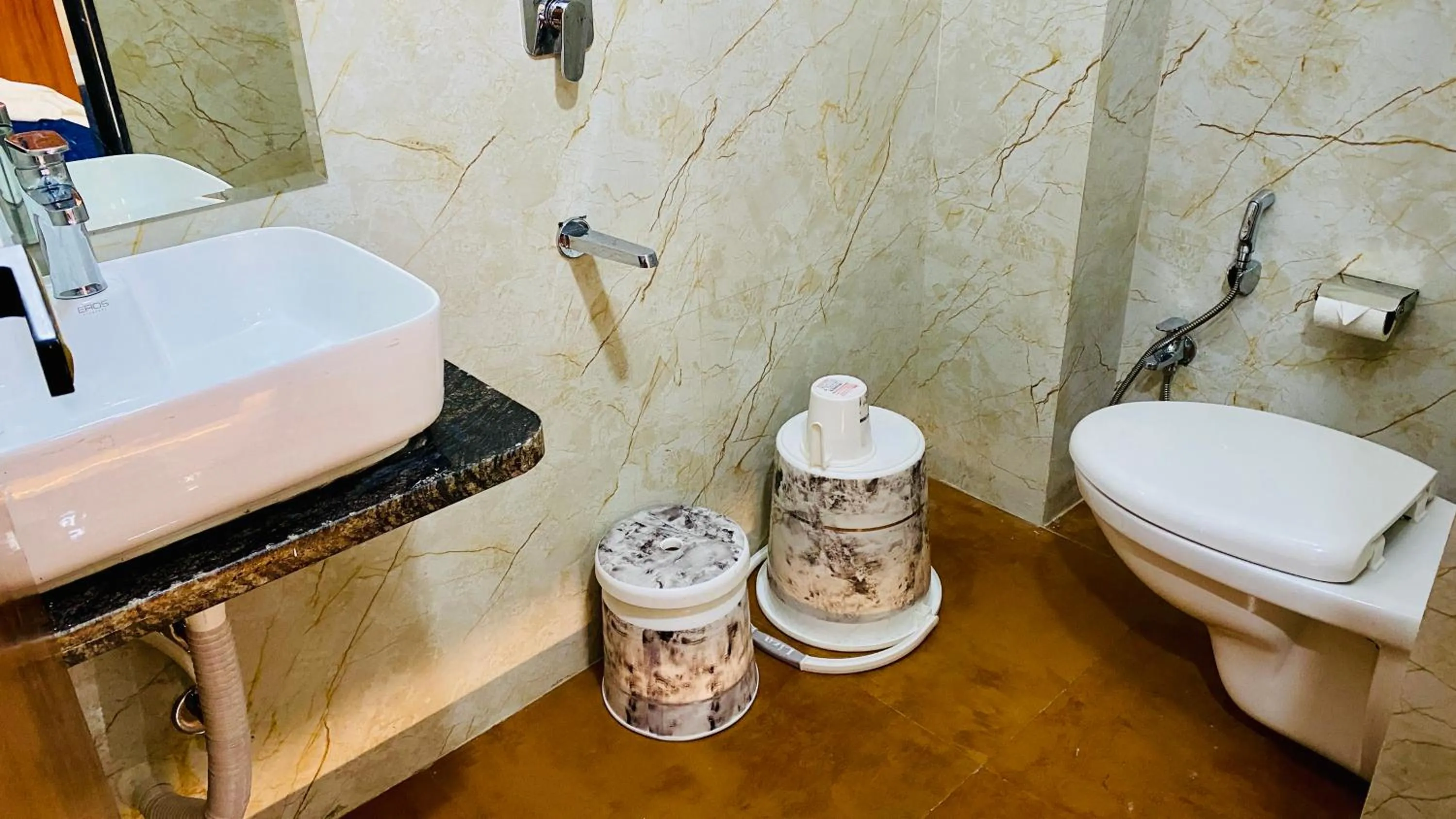 Bathroom in Hotel Pravasa Stay, Dewas Naka