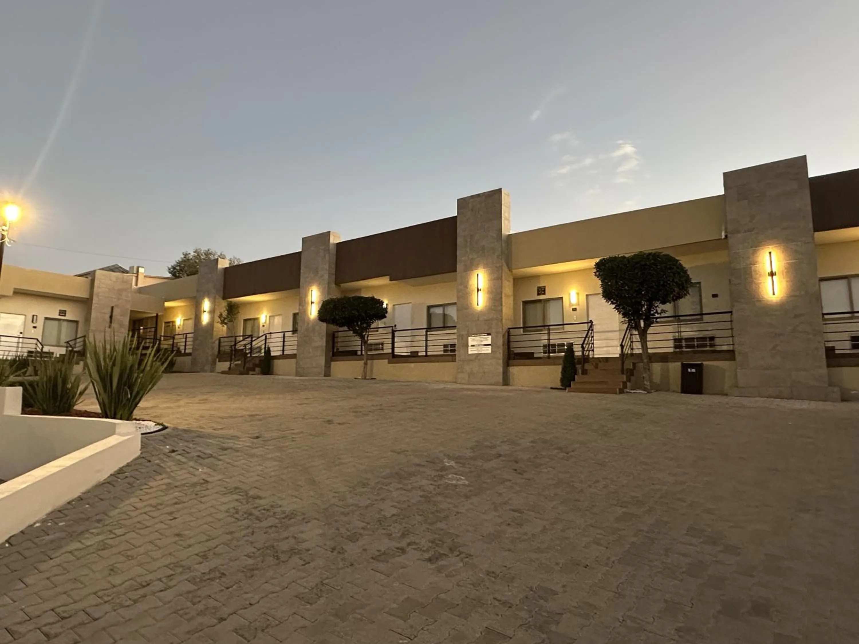 Property building in Best Western Cumbres Inn Cd. Cuauhtemoc