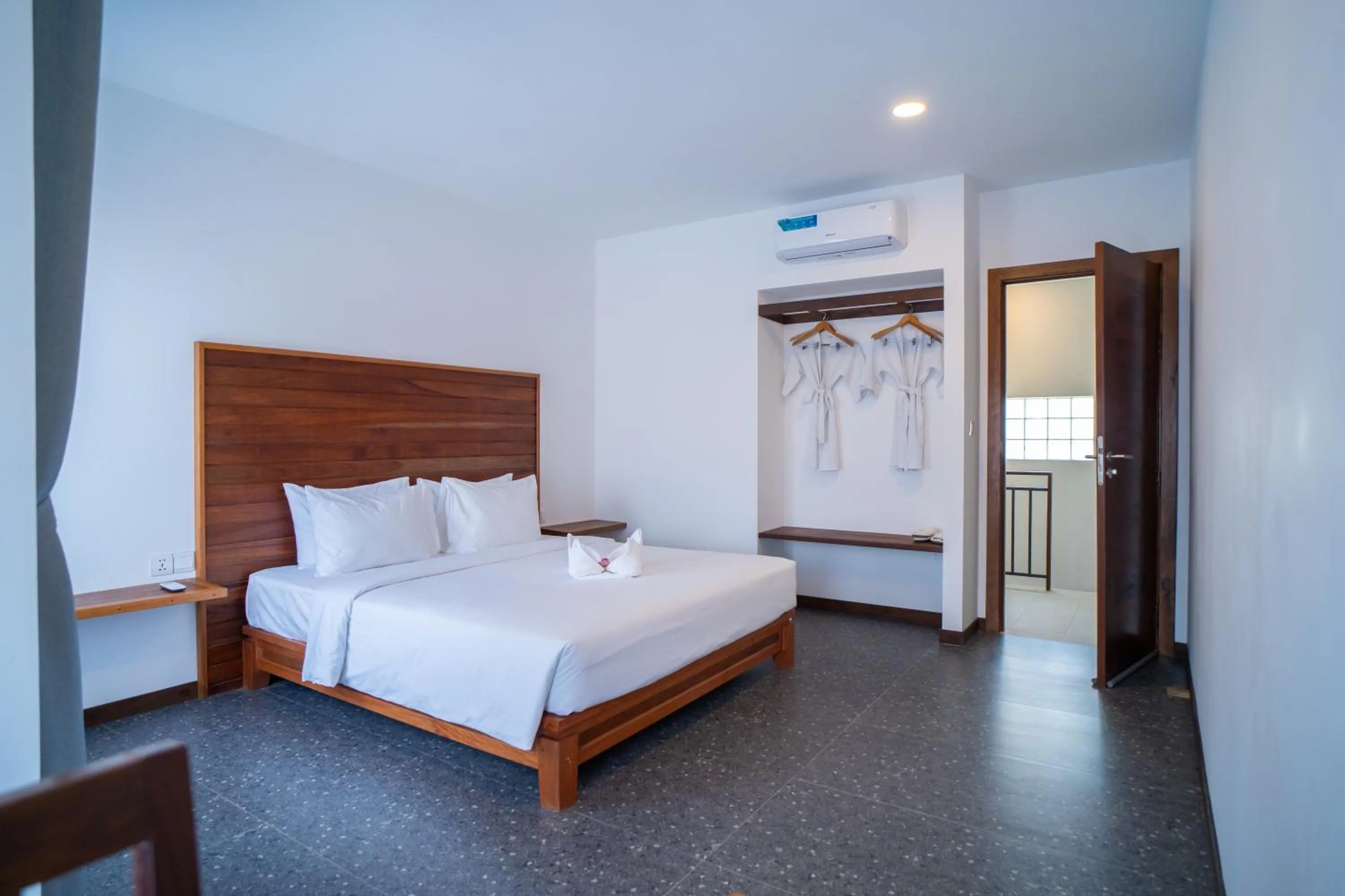 Photo of the whole room, Bed in Apartment Green Amazon