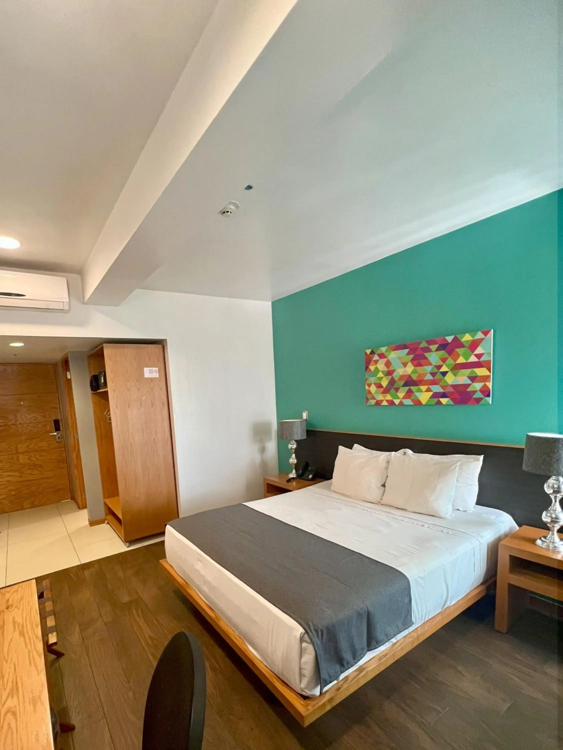 Bed in Concept Hotel - Centro Zamora