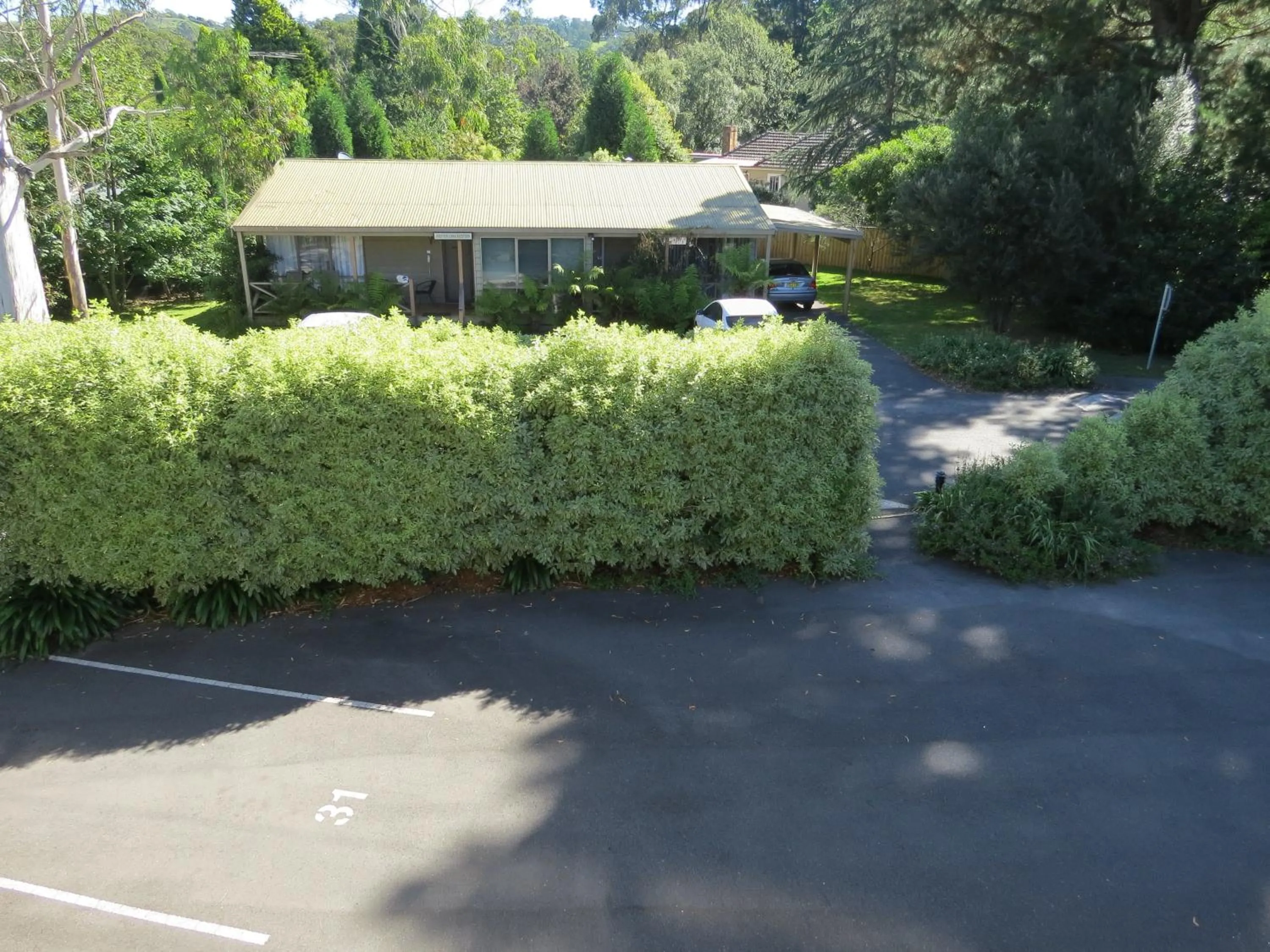 Property building in Golfview Lodge