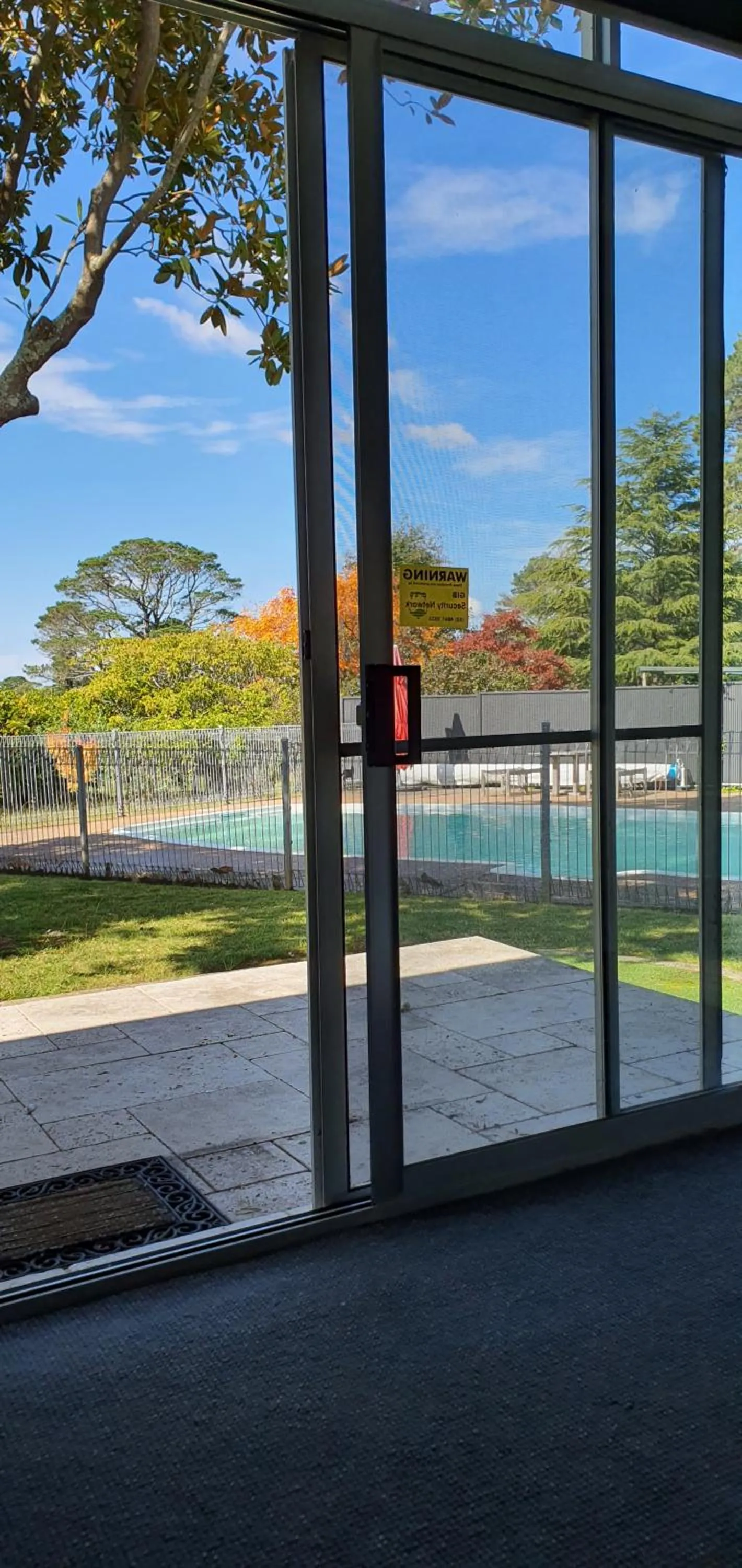 Garden view in Golfview Lodge