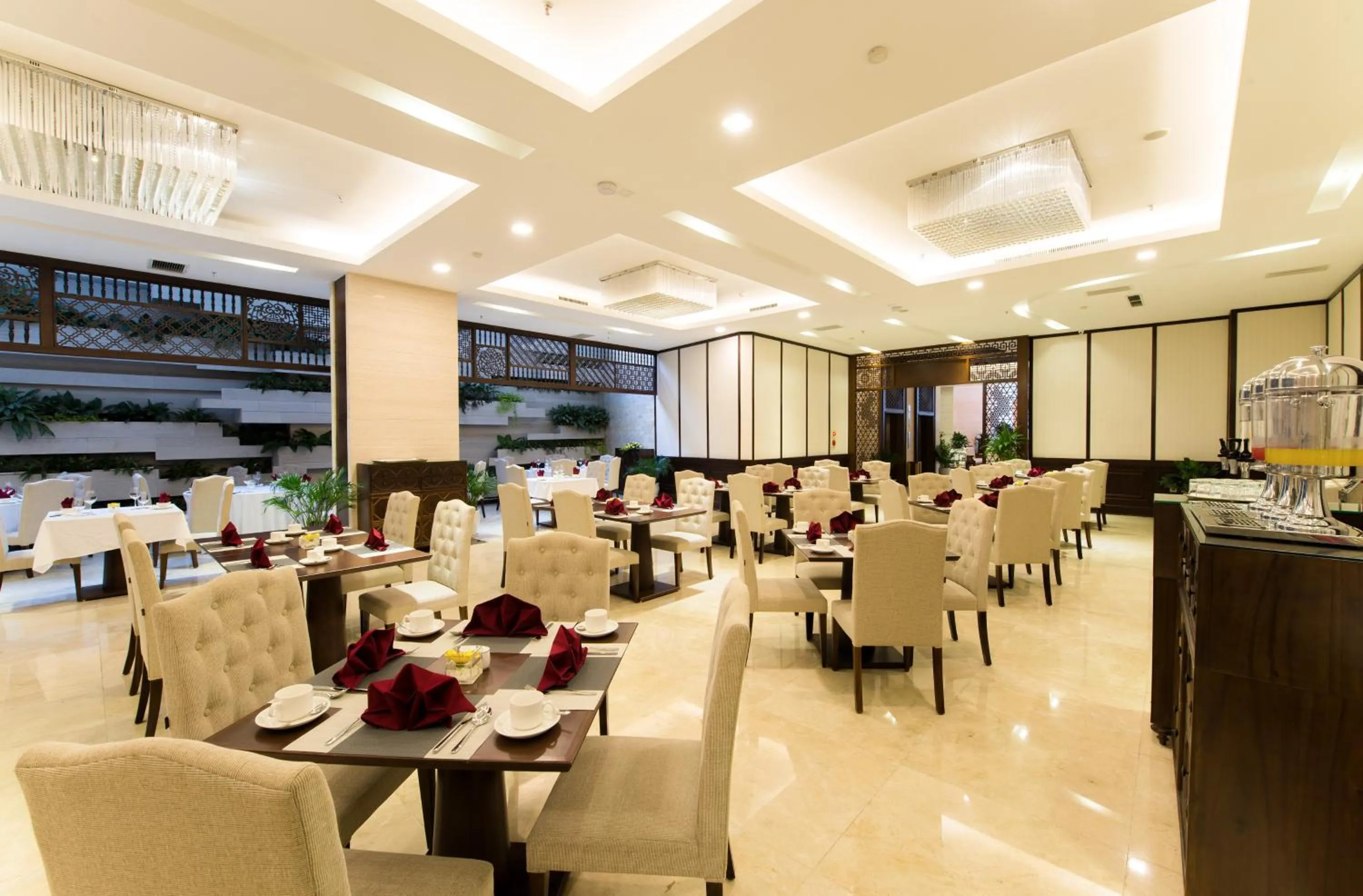 Restaurant/places to eat in Muong Thanh Hanoi Centre Hotel