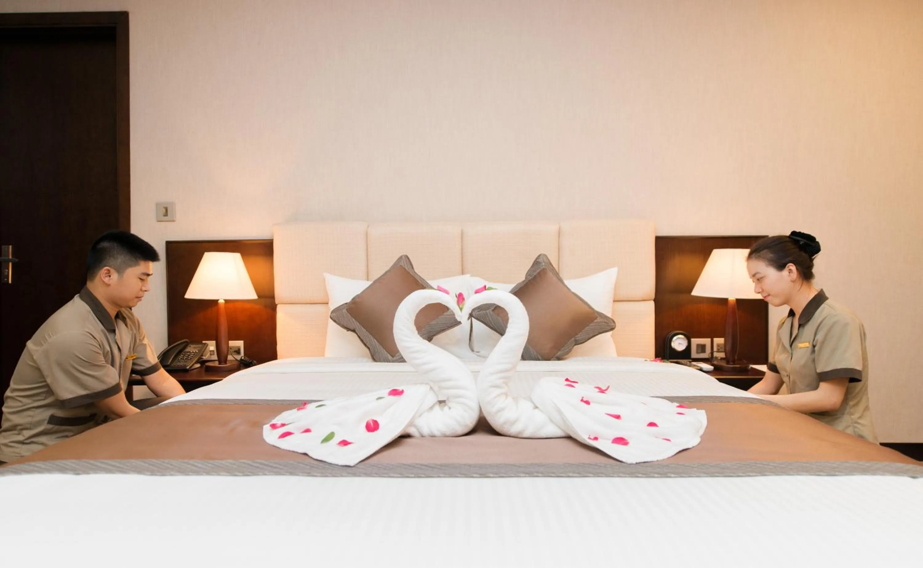 Bed in Muong Thanh Hanoi Centre Hotel