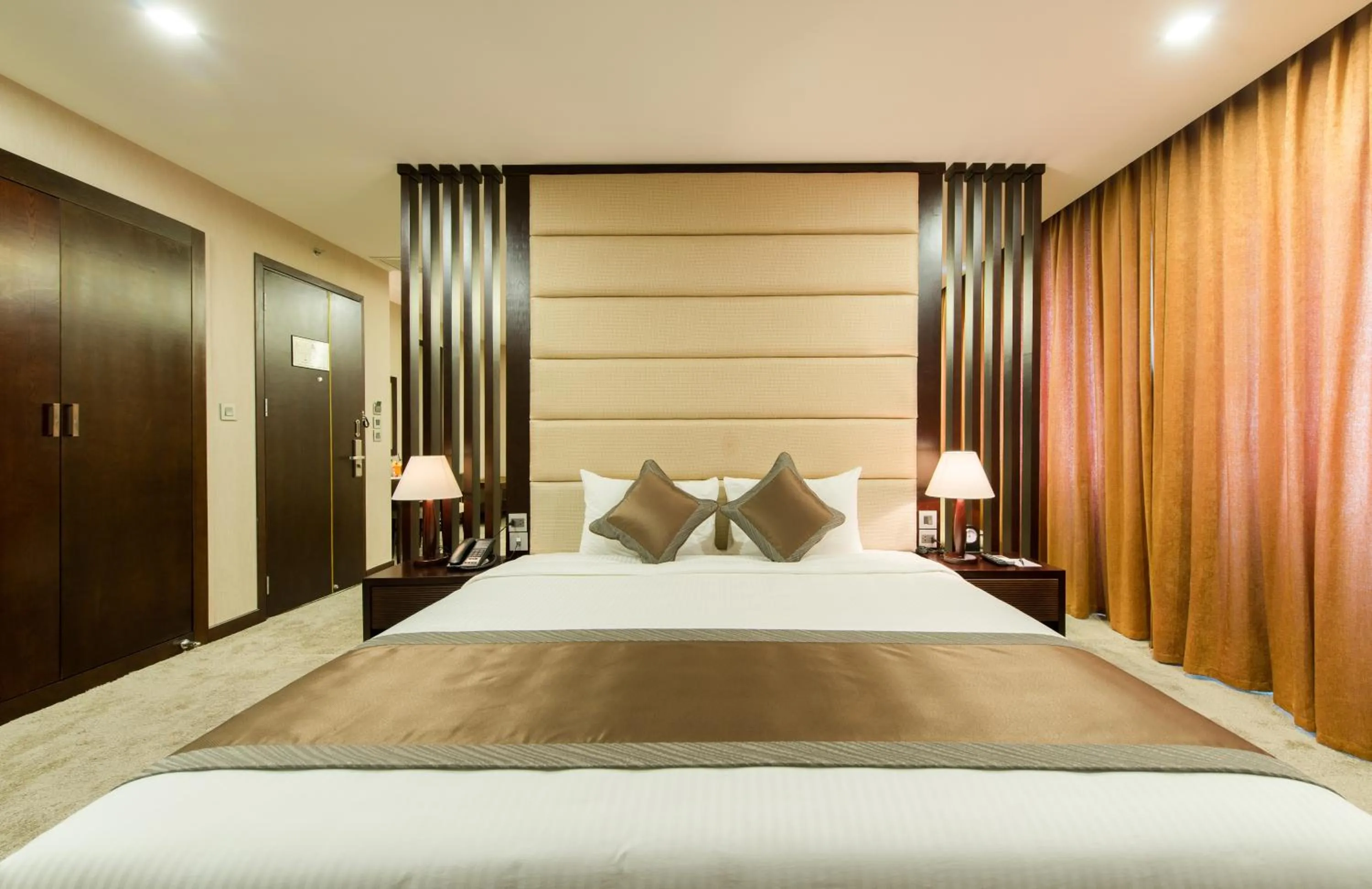 Living room, Bed in Muong Thanh Hanoi Centre Hotel