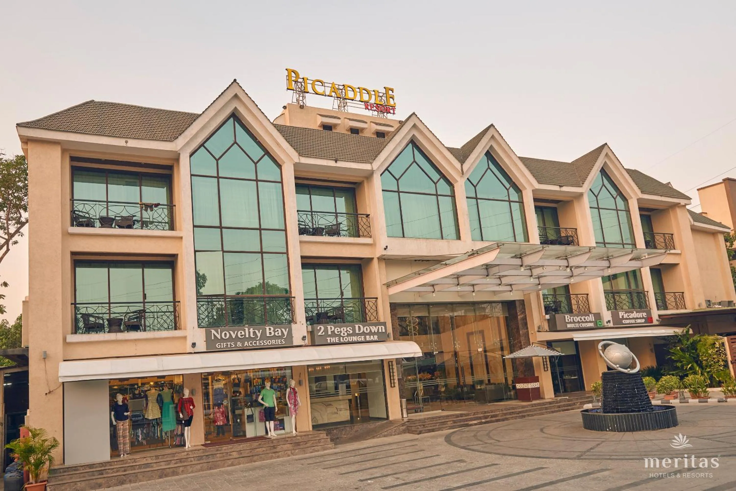 Facade/entrance in Meritas Picaddle Resort Lonavala