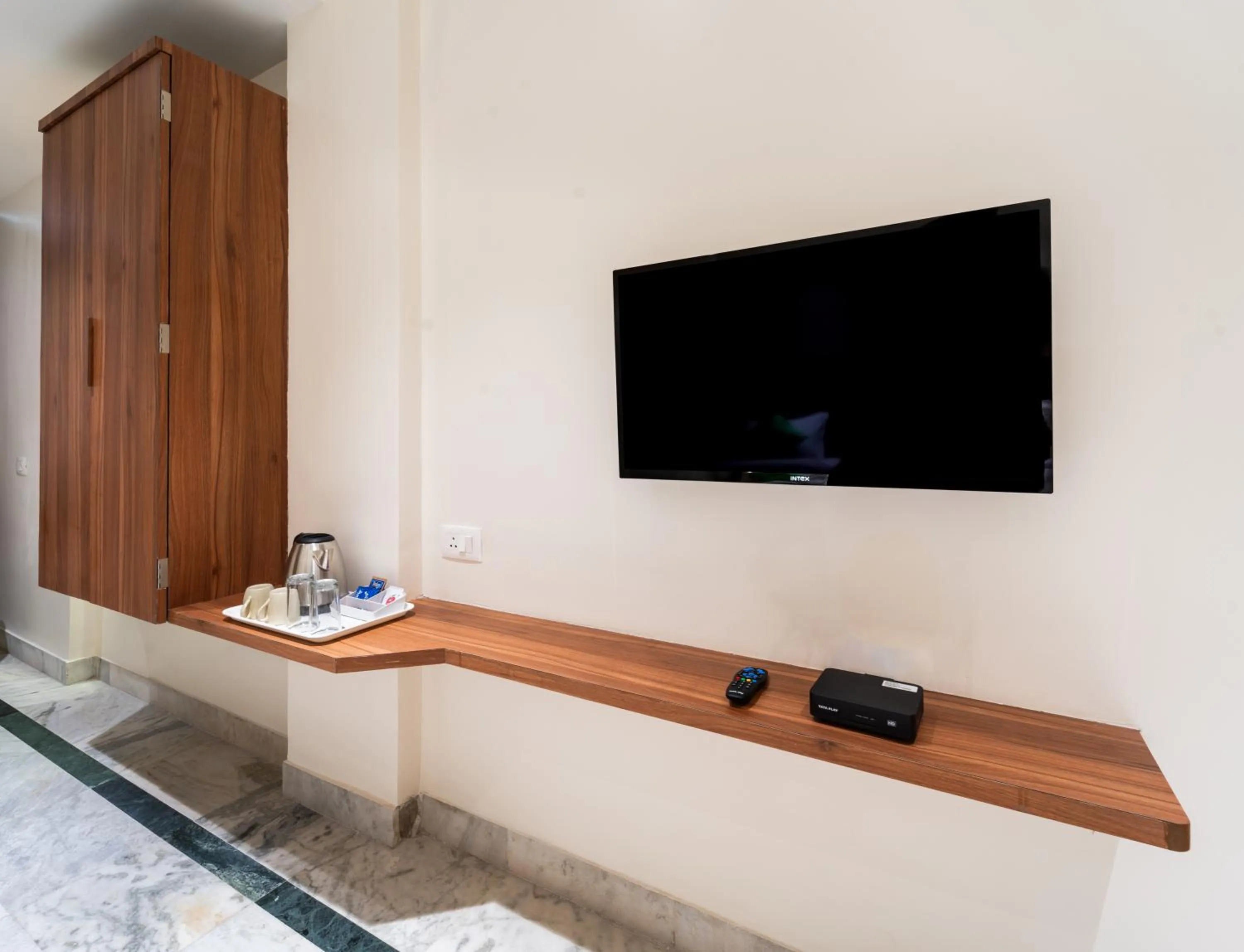 TV and multimedia in Treebo Kaveri