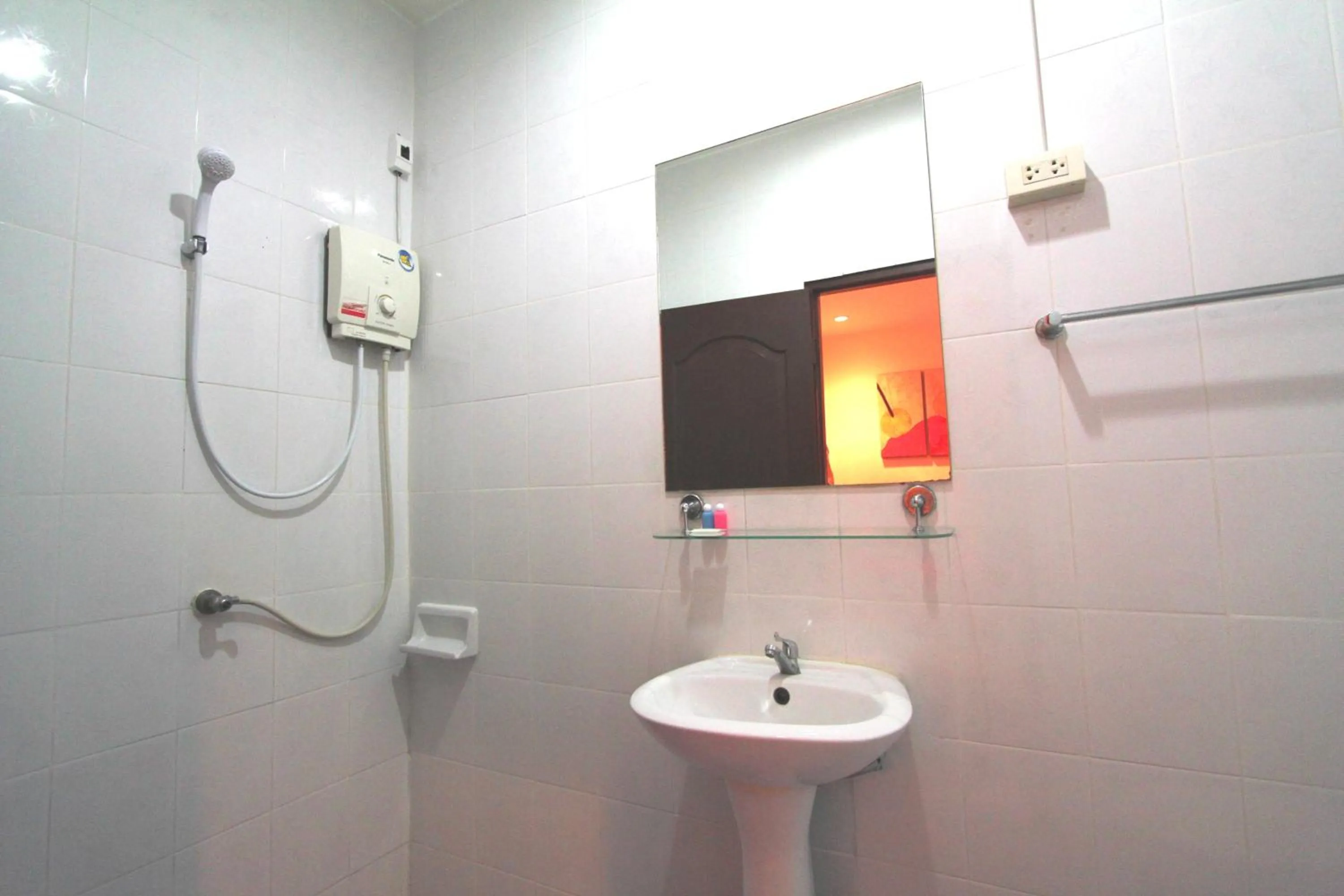 Bathroom in Walking Street Guest House