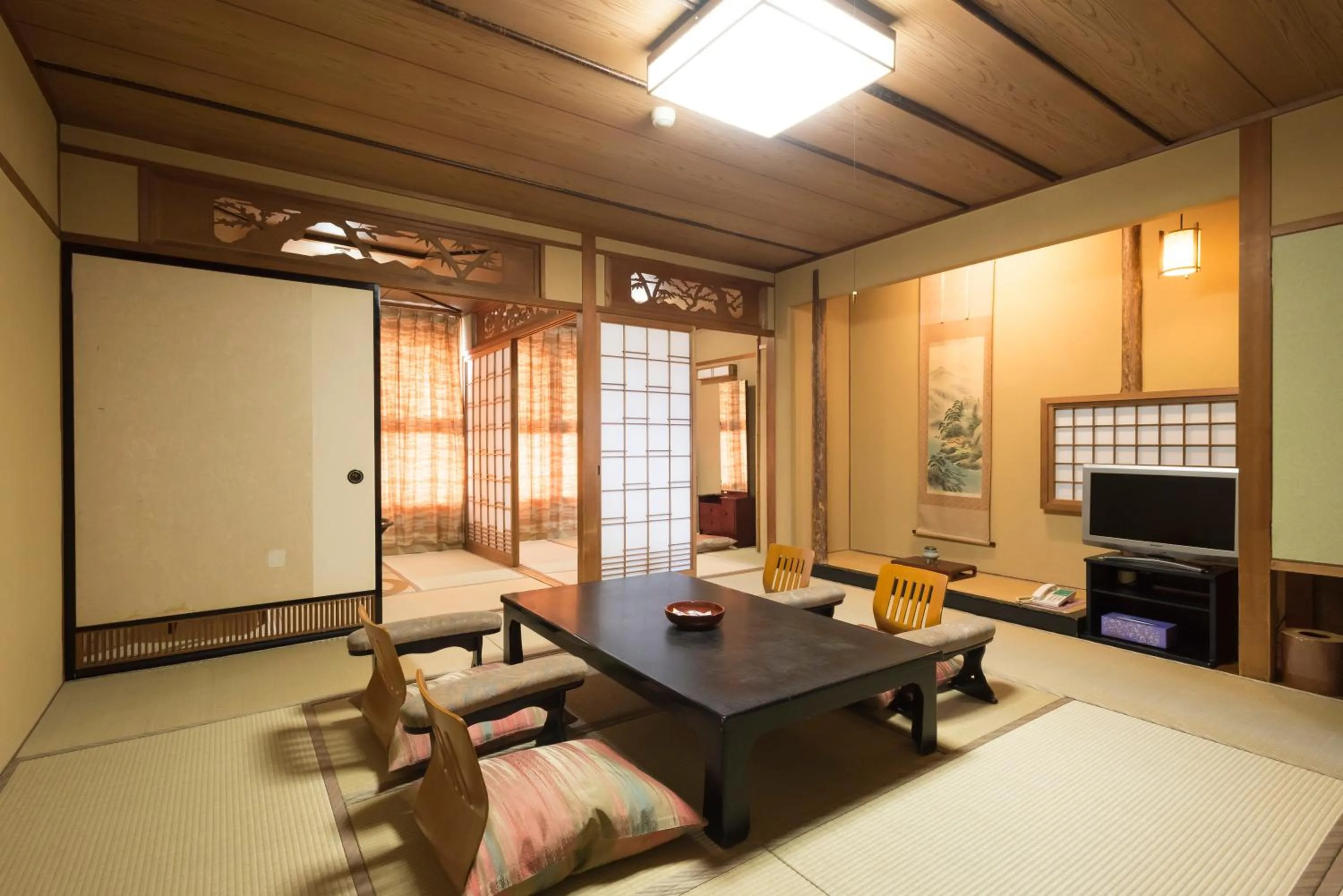 Photo of the whole room in Awara Grand Hotel