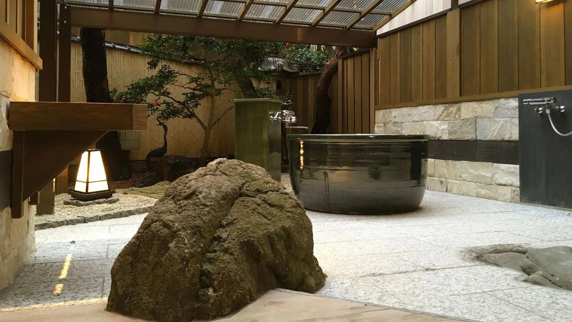 Photo of the whole room in Awara Grand Hotel