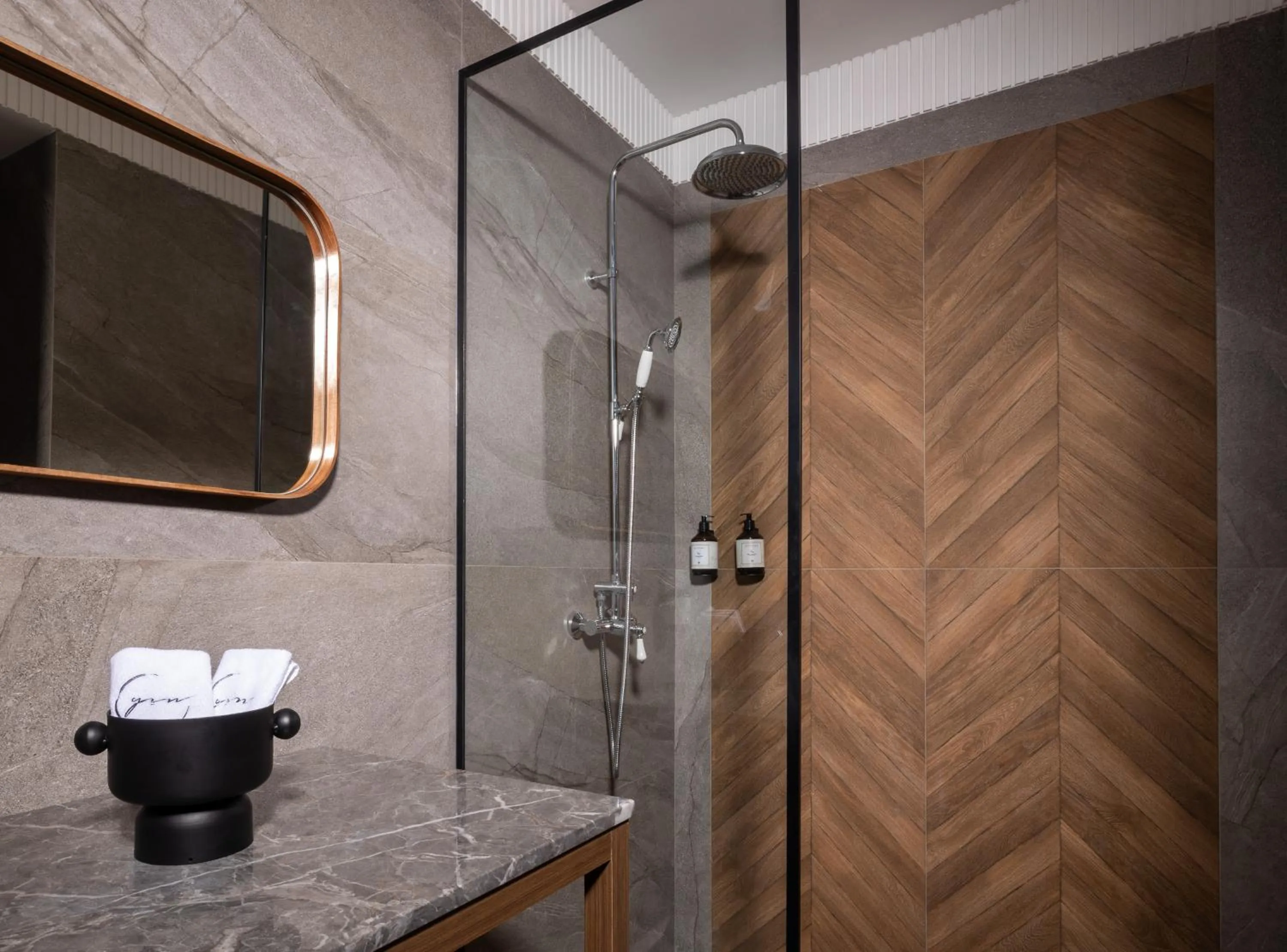 Shopping Area in Yin Hotel & Spa