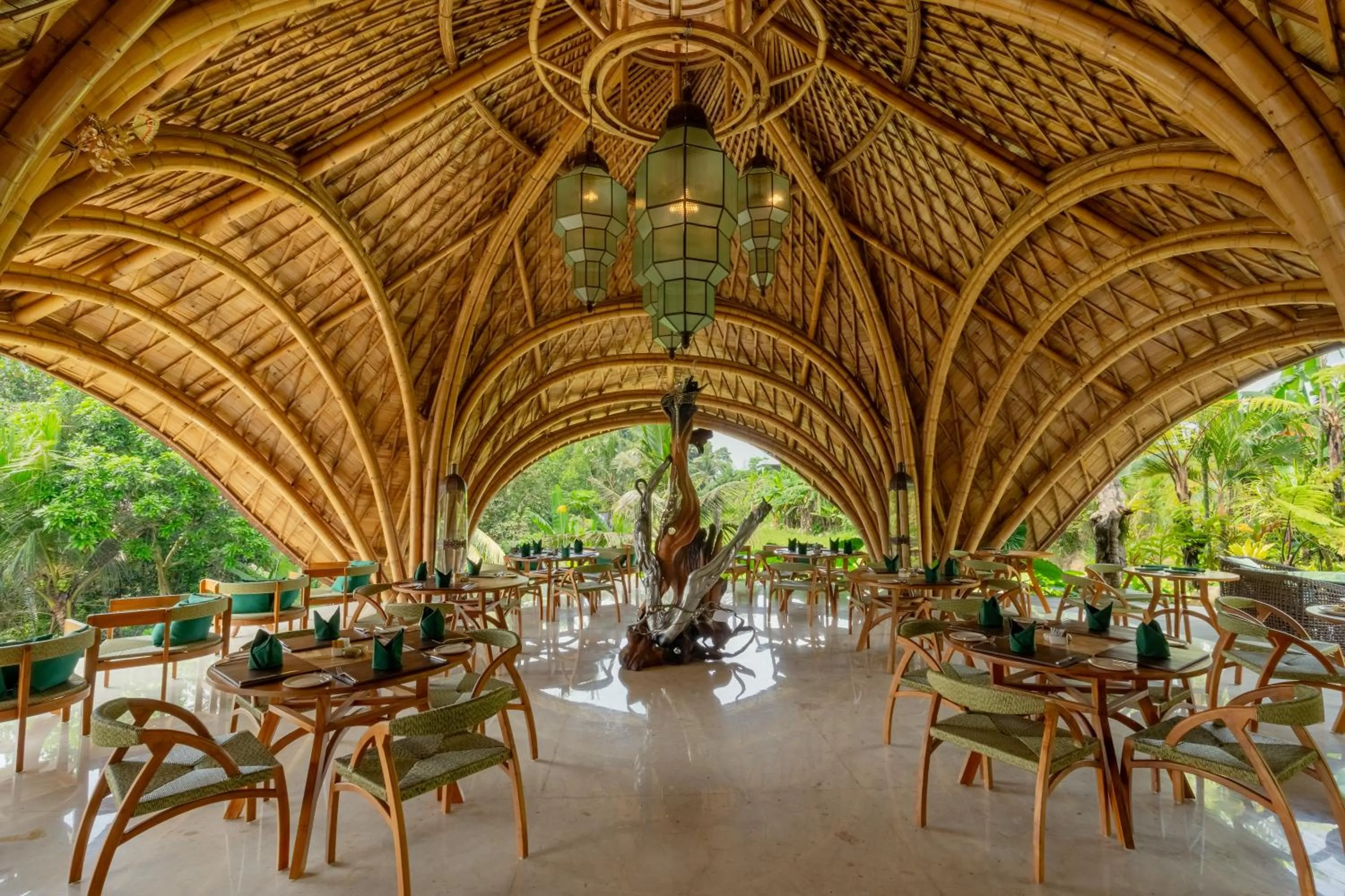 Restaurant/places to eat in E Sanctuary Resort Ubud