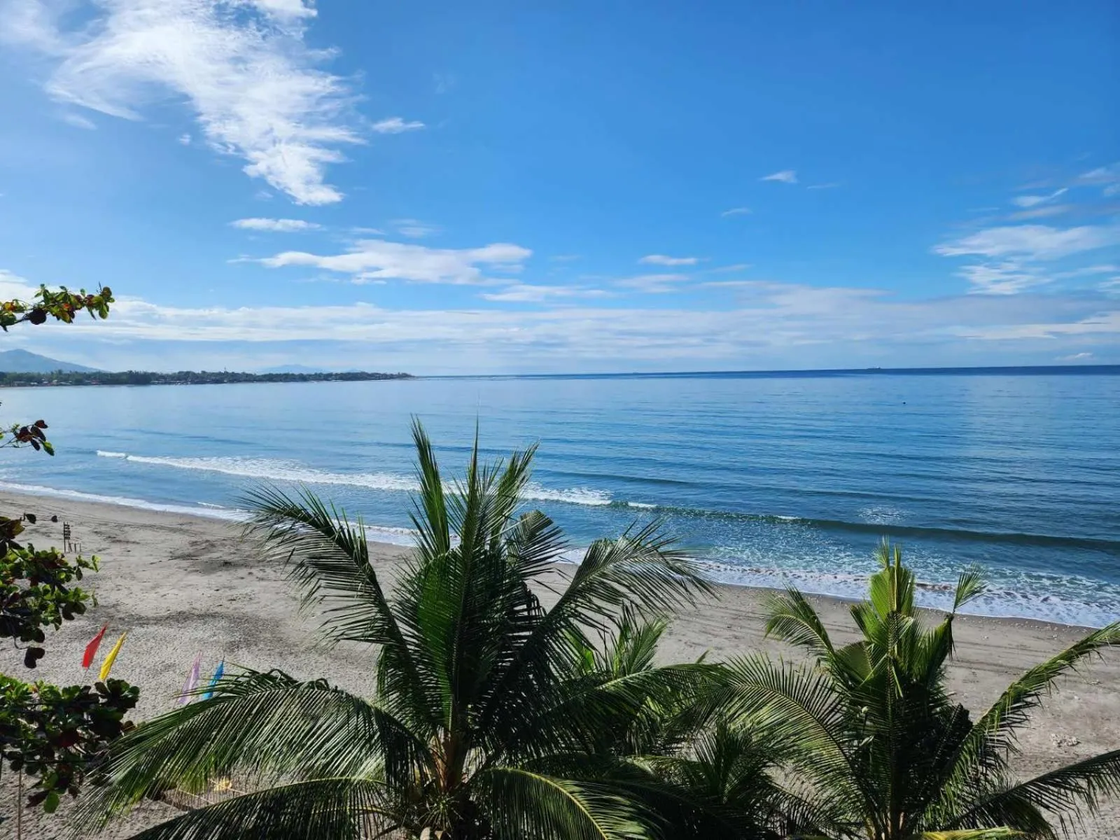Beach in Bakasyunan Resort and Conference Center - Zambales