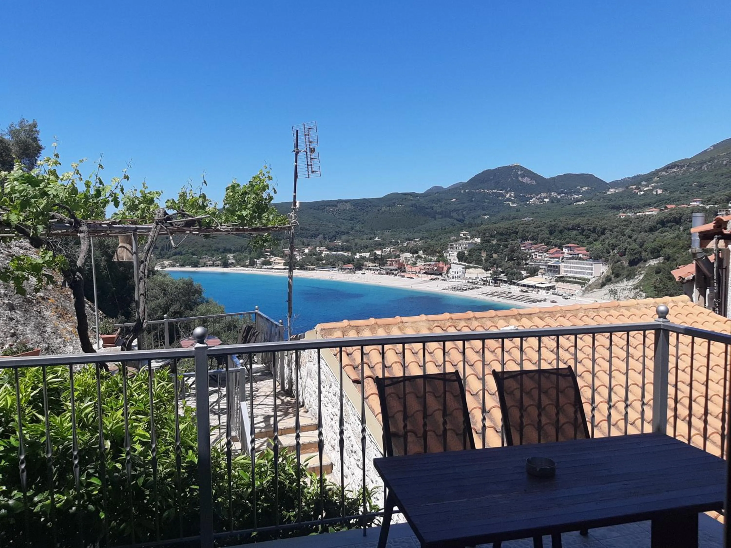 Sea view in Paraskevi's Luxury Studios