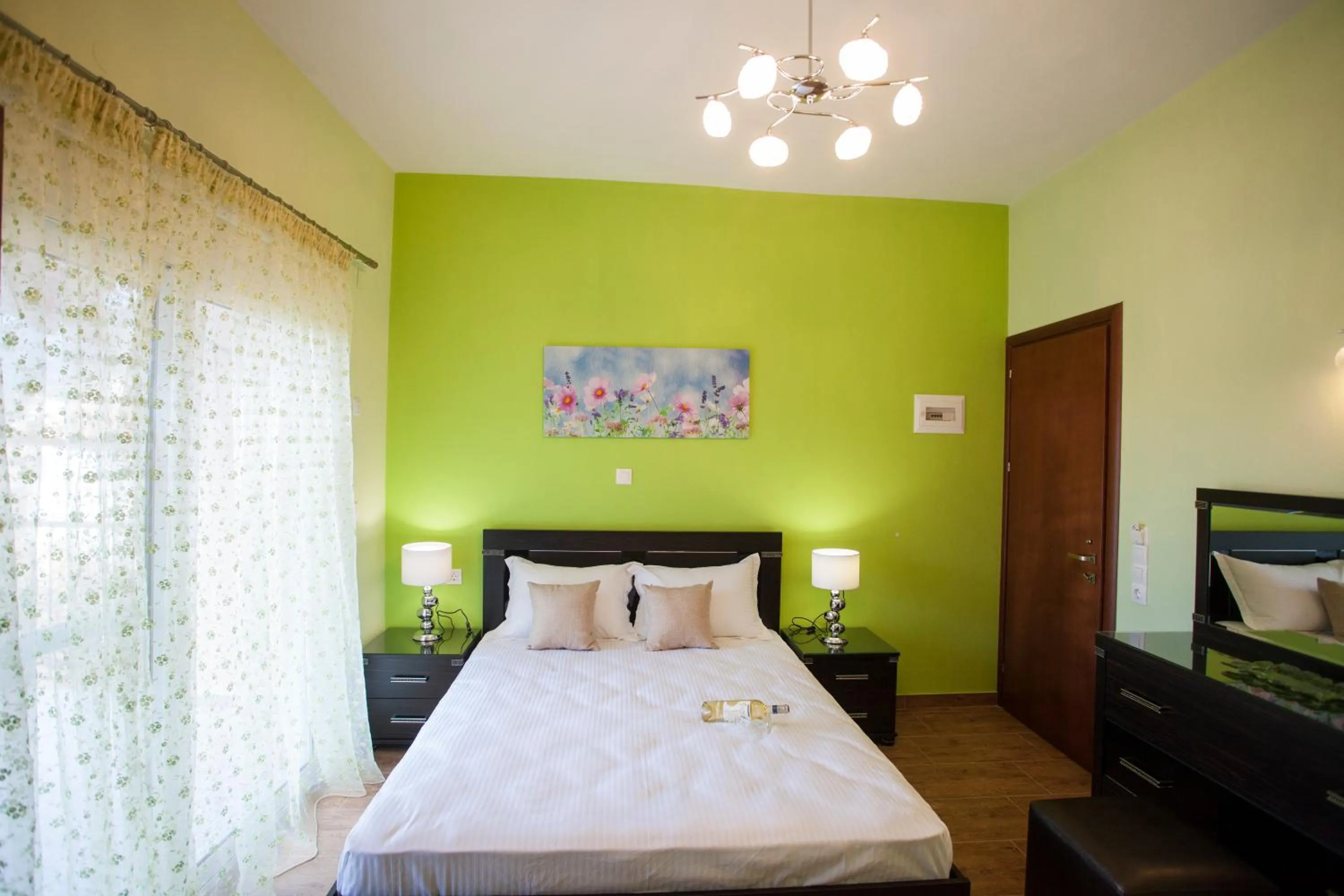 Bed in Paraskevi's Luxury Studios