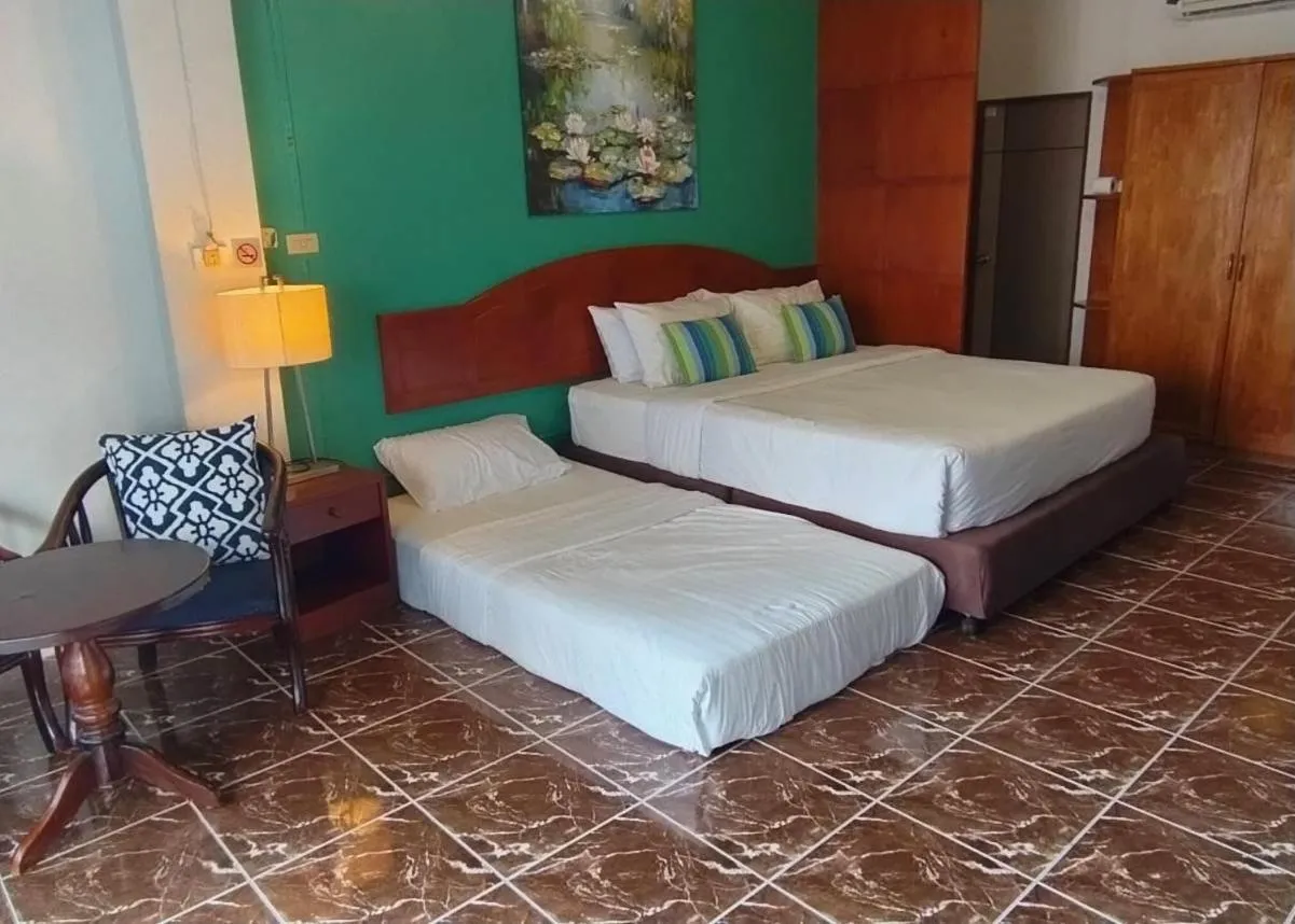 Bed in Sugar and Spice Inn